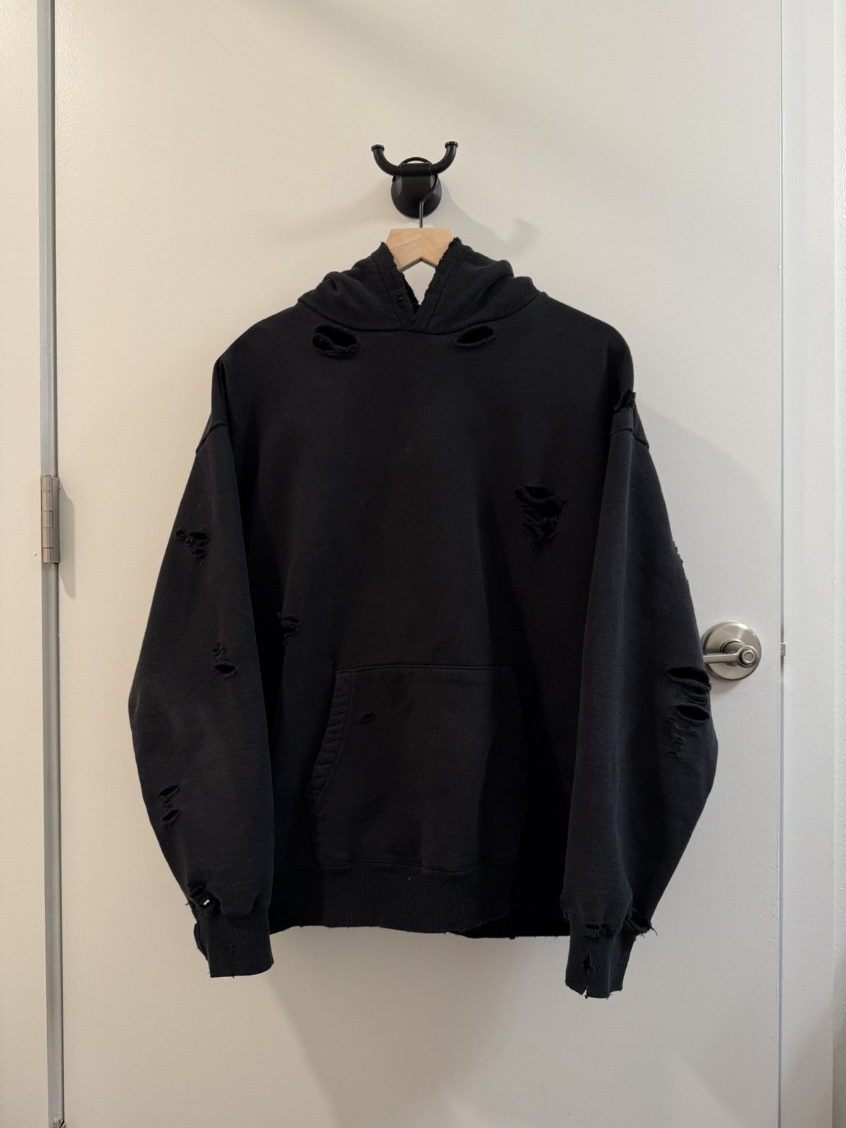 Flagstuff Black Damaged Hoodie Size US M / EU 48-50 / 2 - 10 Thumbnail