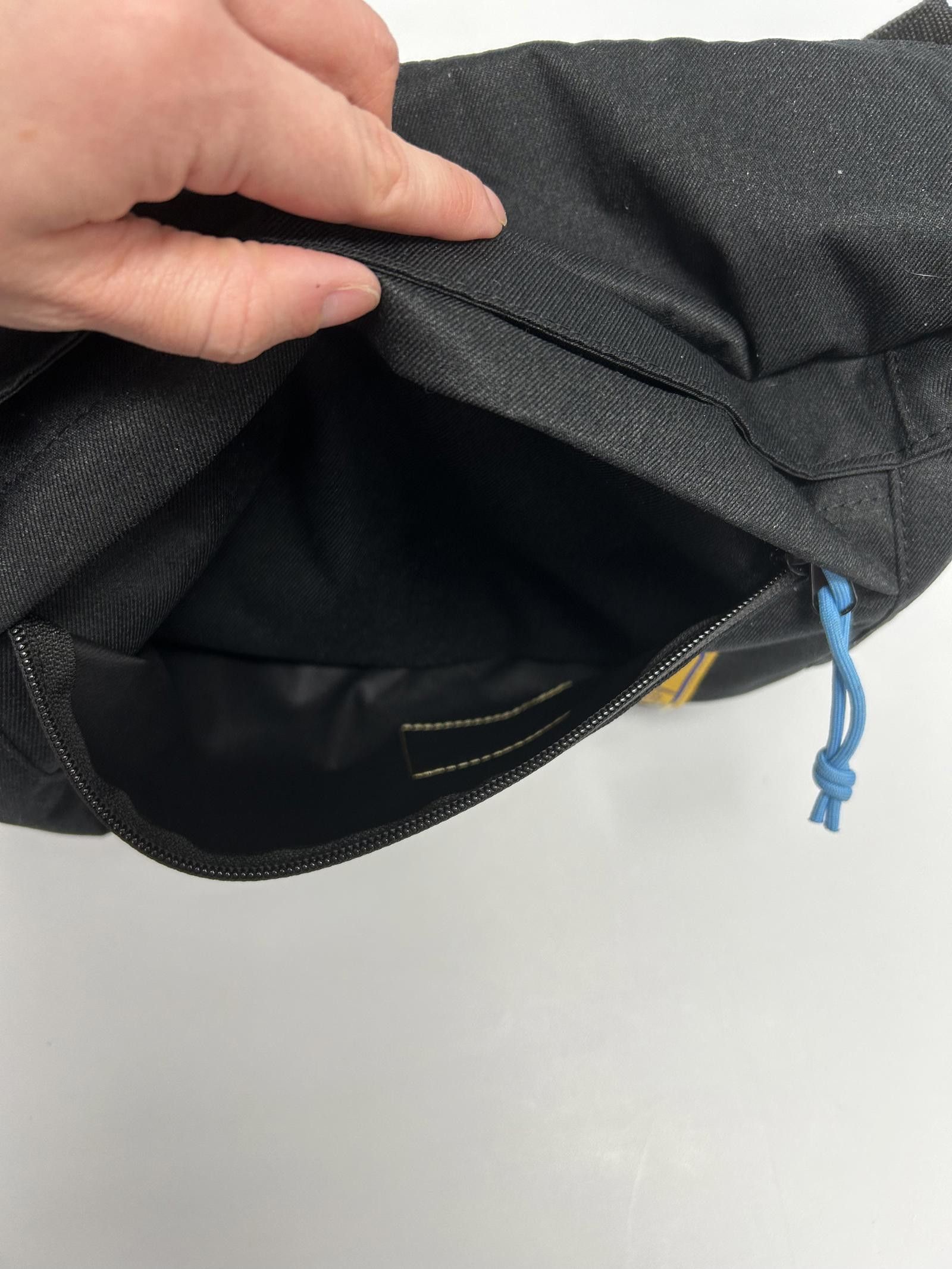 Nike Nike Space Jam 2 Collaboration Tune Squad Fanny Pack Size ONE SIZE - 7 Thumbnail