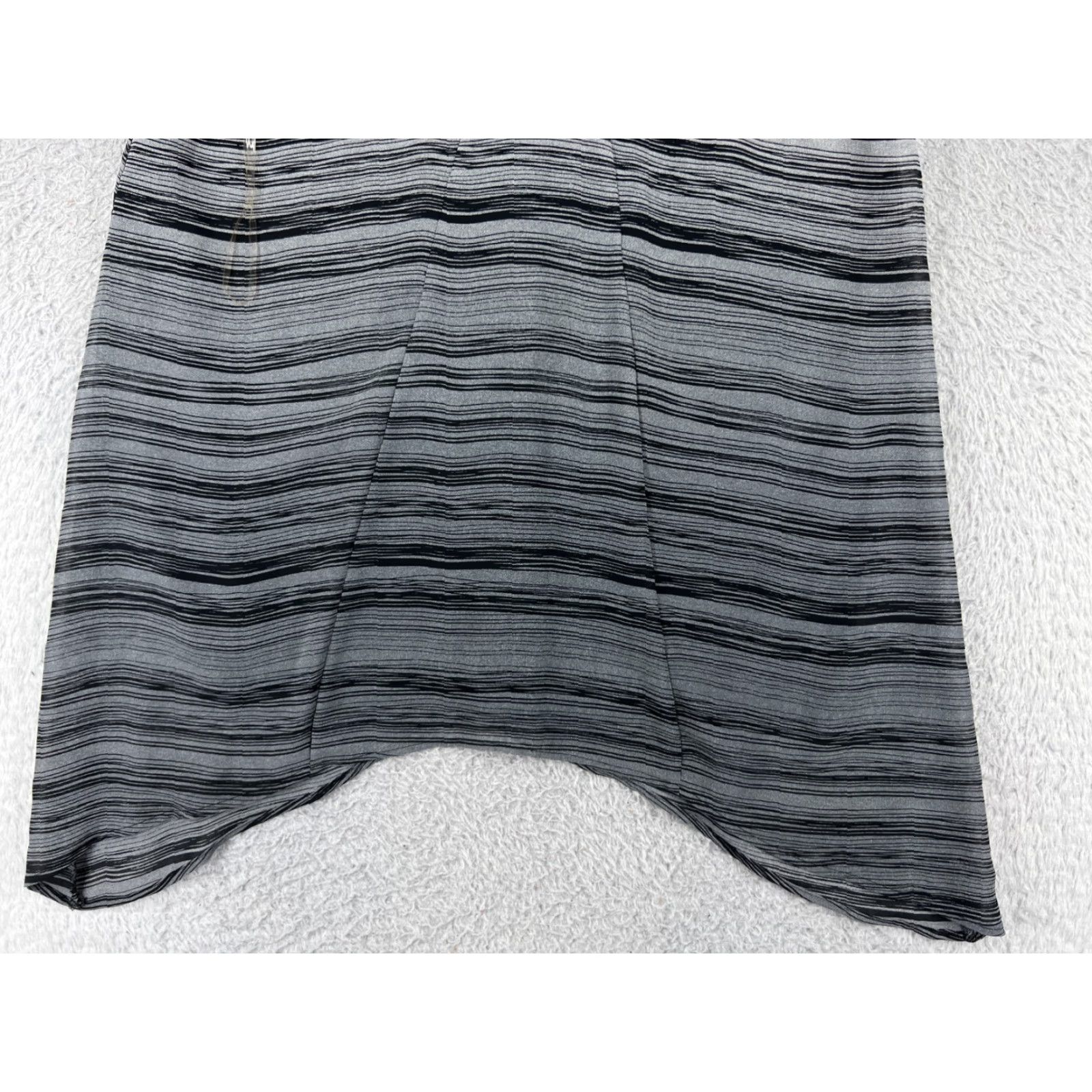 Alfani Alfani Shirt Women's Small Gray Striped Beaded 100% Polyester Sleeveless Tank - Casual, Knit, Round Neck, Pullover, Regular Fit, Gray, Tank, Women Size S / US 4 / IT 40 - 7 Thumbnail