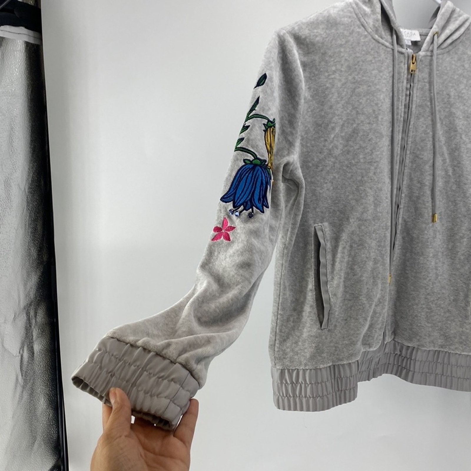 Escada Escada Sport full zip embroidered bedazzled Y2K size S Size S / US 4 / IT 40 - 7 Thumbnail
