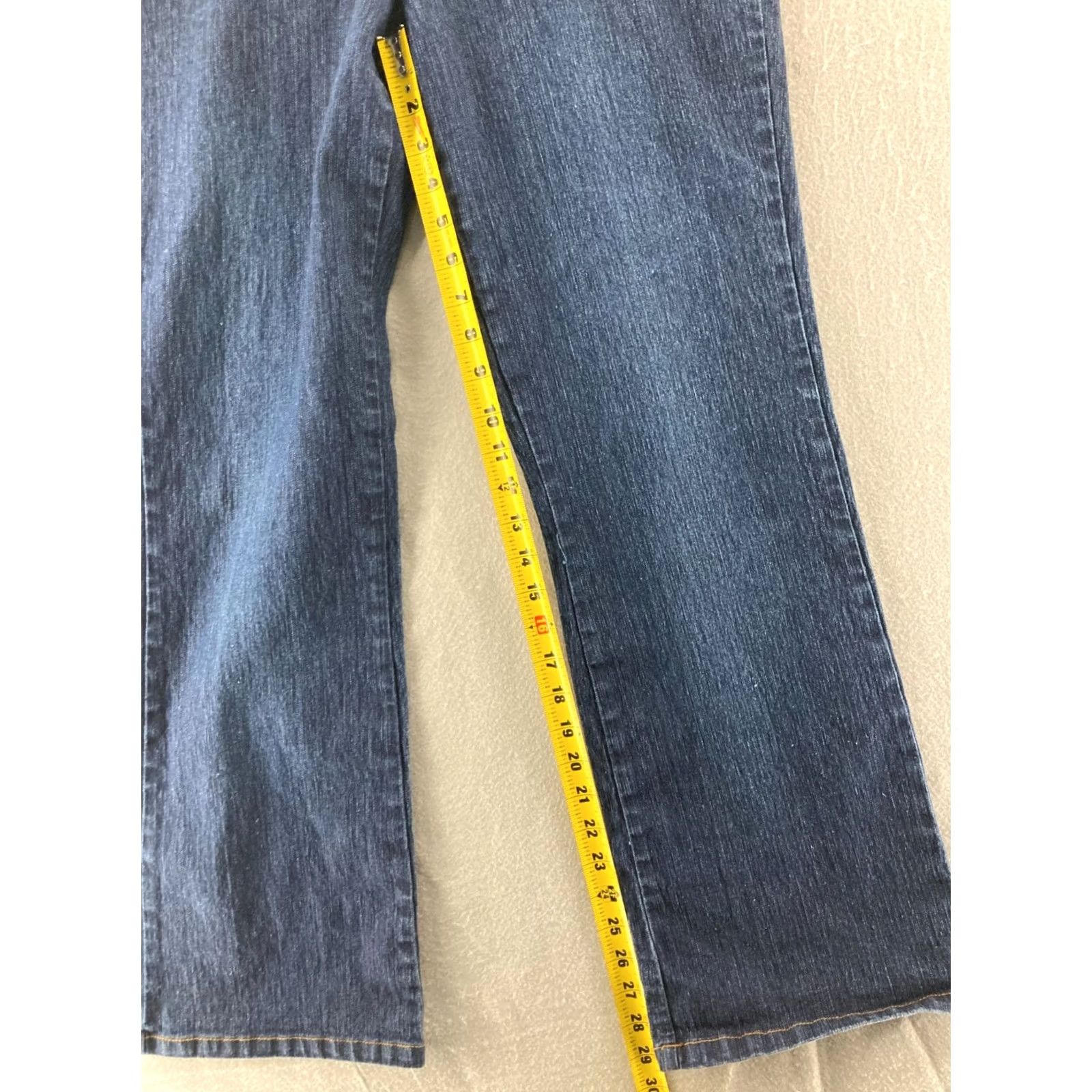 Vintage Goddess Jeans Womens 11/12 Blue Denim Wash Straight Leg 5-Pocket Regular Rise Denim Shirt Size 32" / US 10 / IT 46 - 5 Thumbnail