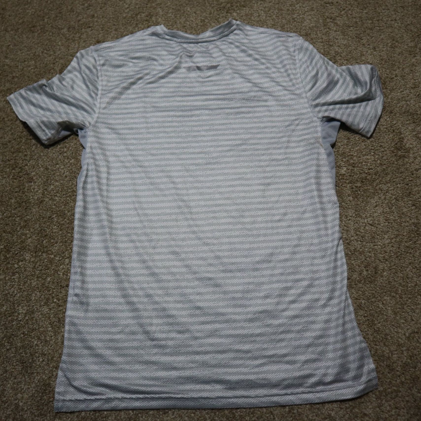 Champion CHAMPION Shirt Women Small Gray Breathable Short Sleeve T-Shirt Activewear 90s? Size S / US 4 / IT 40 - 8 Thumbnail