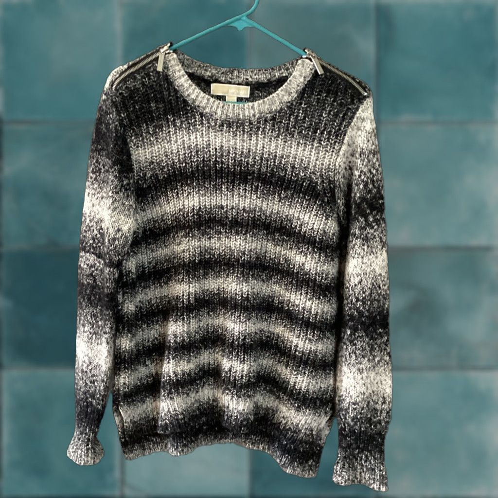 Michael Kors Michael Kors Sweater Women L Black Gray Stripes Zipper Detail Pullover Cozy Size L / US 10 / IT 46 - 1 Thumbnail