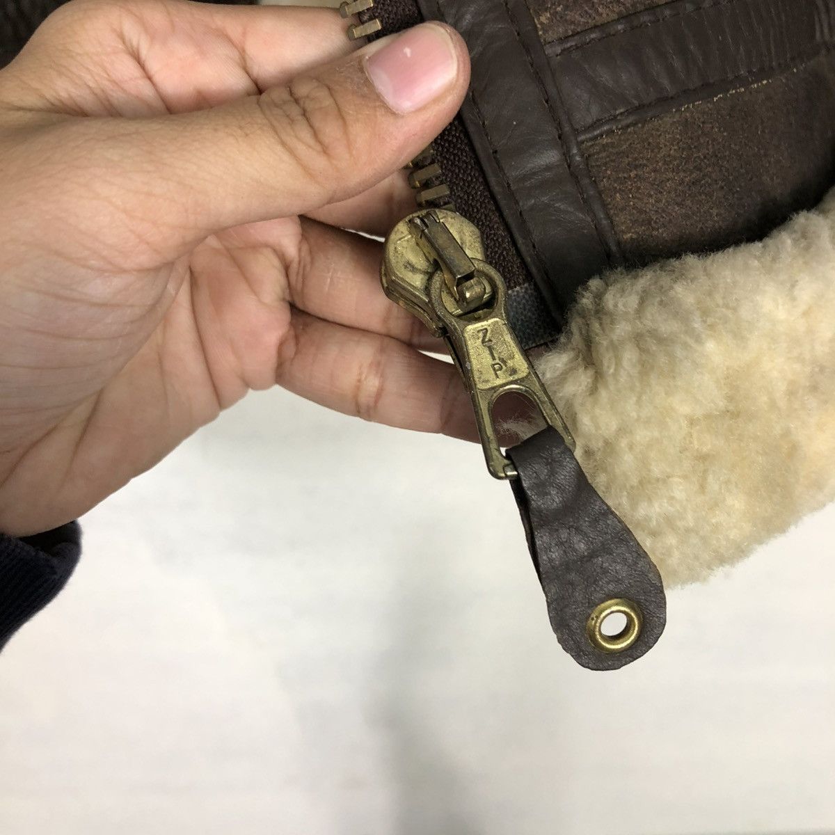 Vintage 🔥VINTAGE MILITARY B 3 LEATHER JACKET SHEARLING BLANKET Size US L / EU 52-54 / 3 - 17 Thumbnail