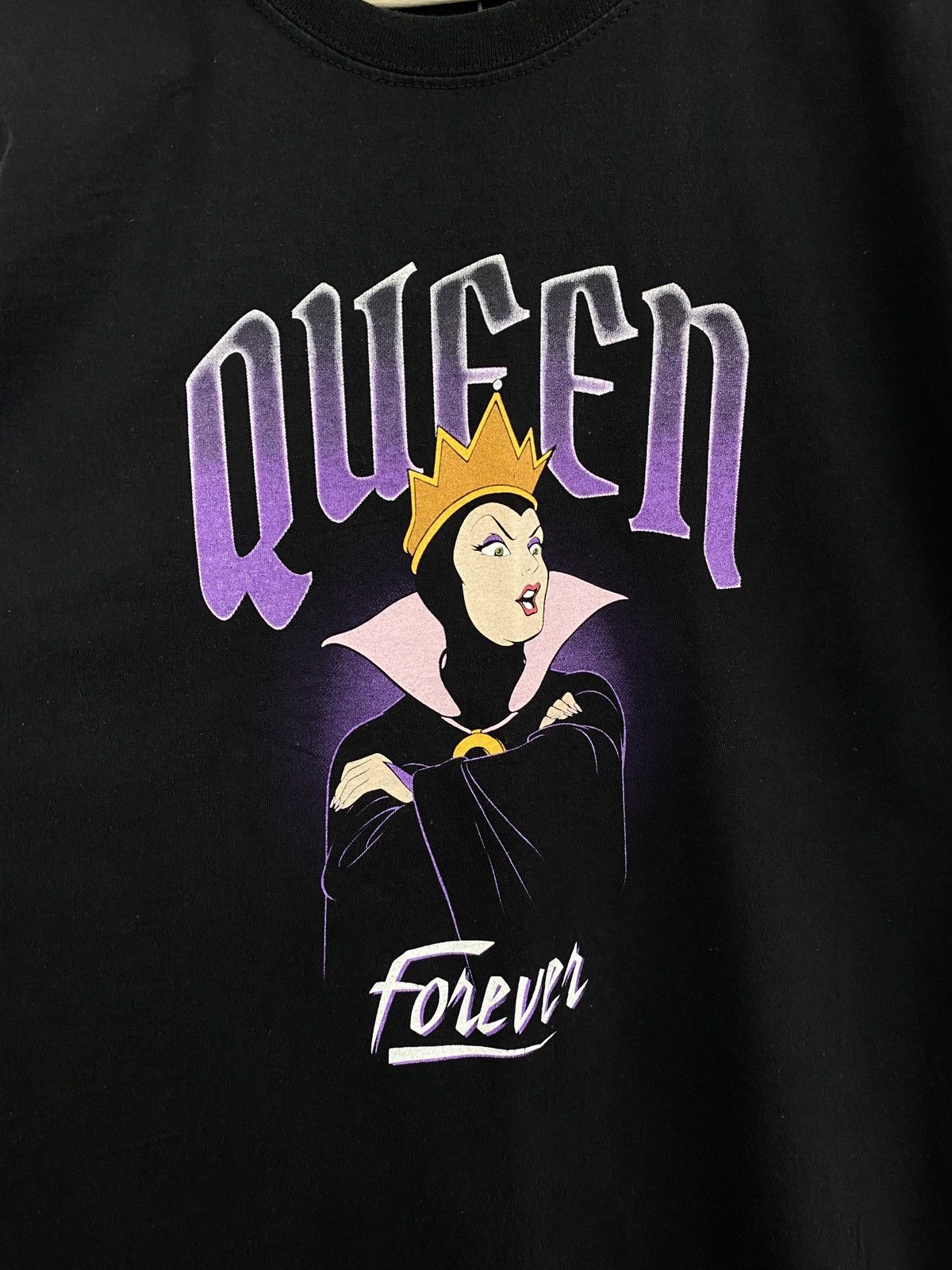 Cartoon Network Vintage Queen Forever Disney Pixar t-shirt rare retro Y2K Size US M / EU 48-50 / 2 - 4 Thumbnail