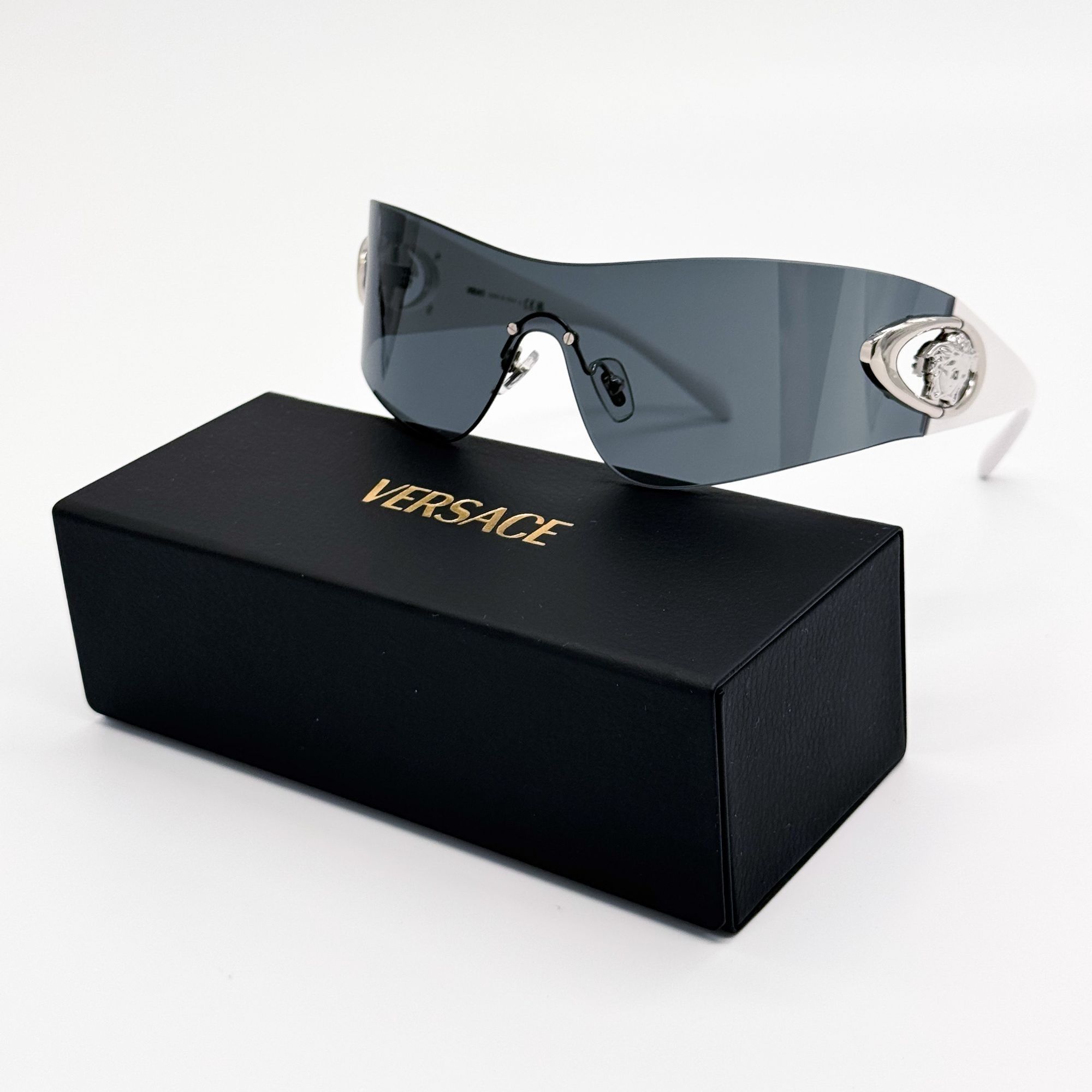 Versace NEW VE2280 1000/87 VERSACE SHIELD UNISEX SUNGLASSES VE2280 Size ONE SIZE - 2 Thumbnail