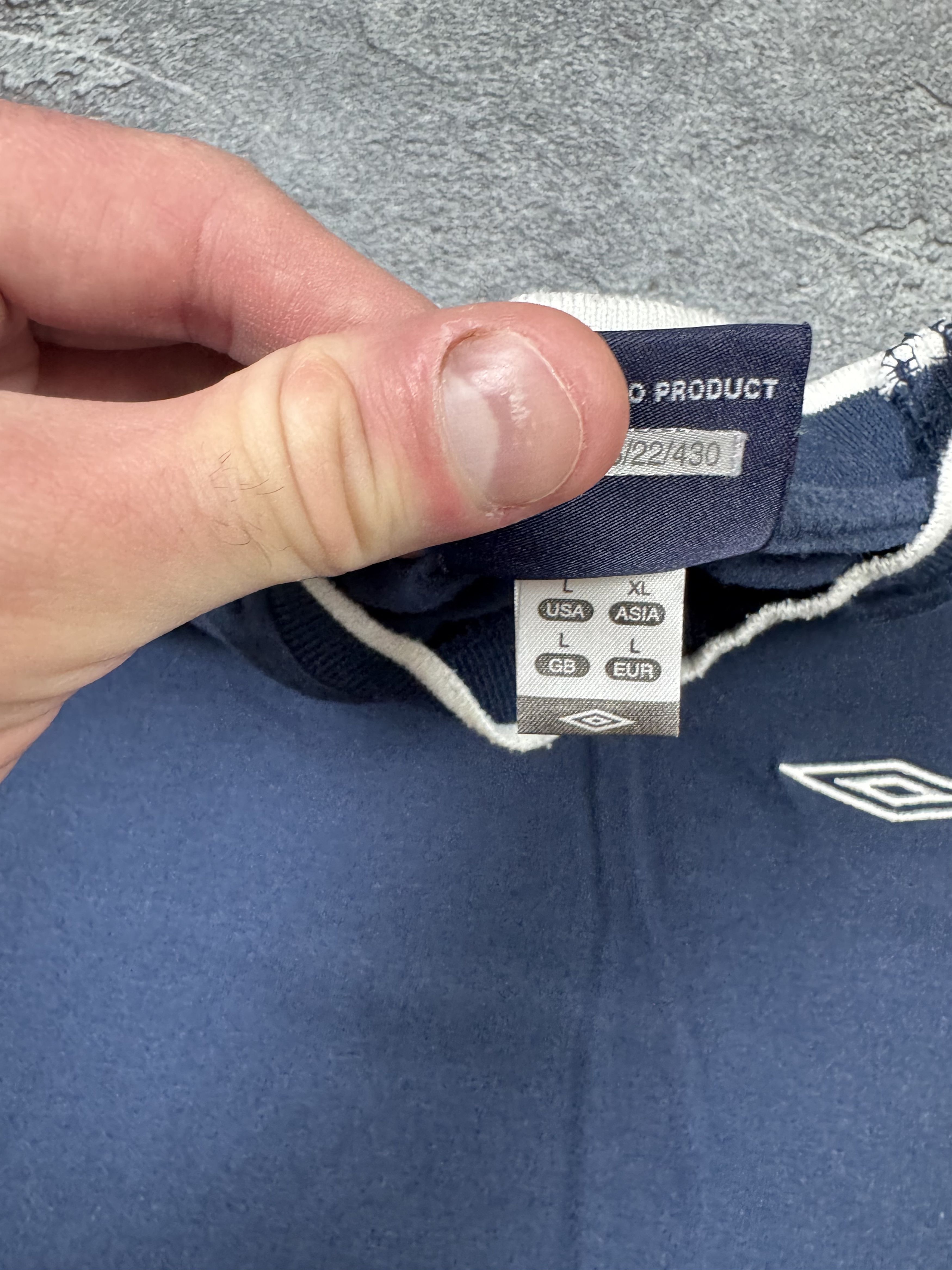 Umbro Umbro Navy T-Shirt Sportswear Size L 2000s Y2K Retro Size US L / EU 52-54 / 3 - 5 Thumbnail