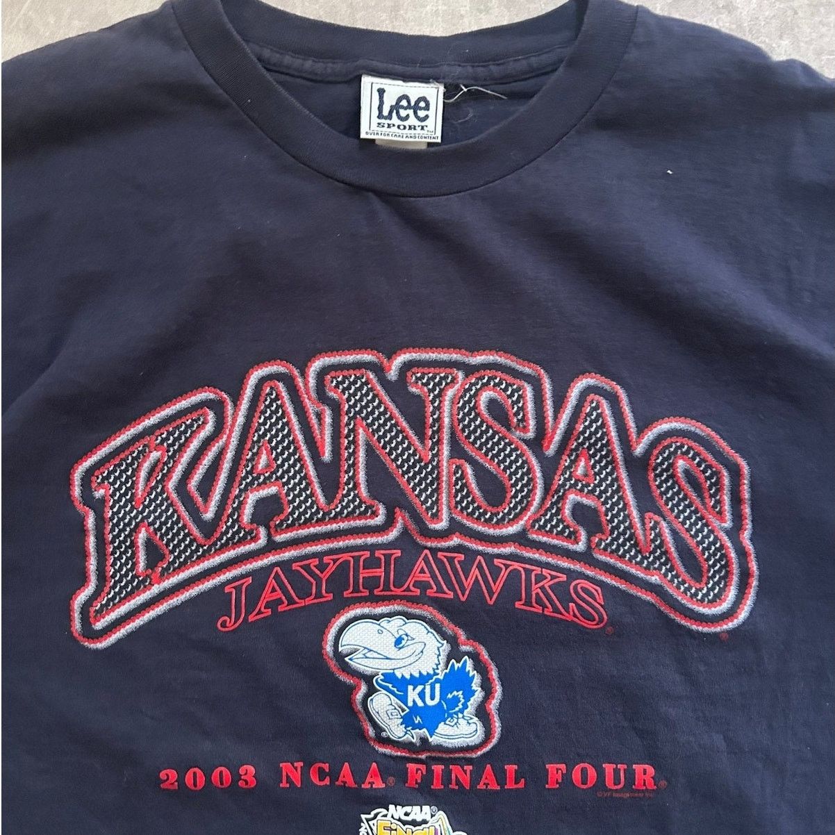 Lee 2003 Vintage Kansas Jayhawks Final Four Navy T Shirt Size XL Size US XL / EU 56 / 4 - 2 Thumbnail