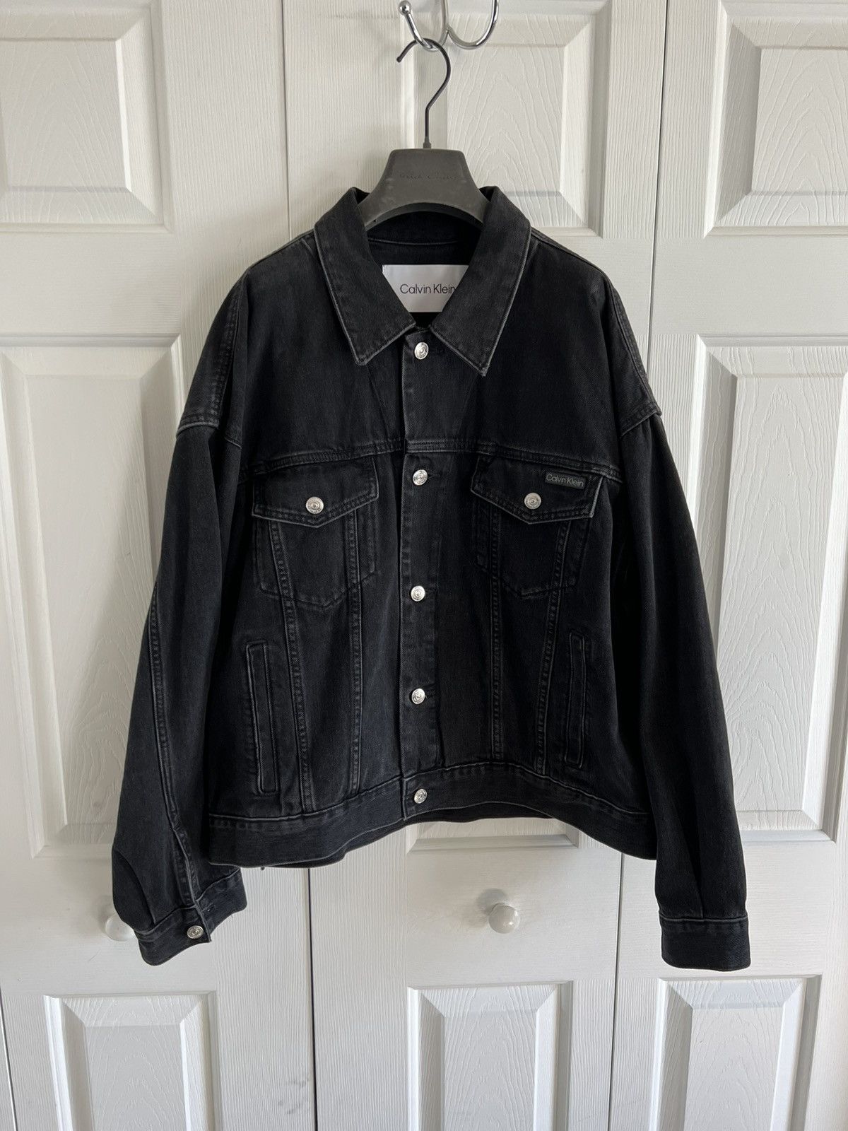 Calvin Klein Denim Jacket size L NWOT Size US L / EU 52-54 / 3 - 1 Thumbnail