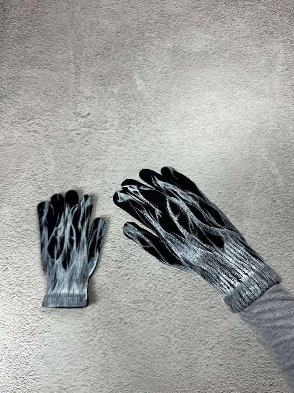 Japanese Brand Shadowflame Knit Gloves Ghostfire Grip Dark Spark Opium Y2K Size ONE SIZE - 4 Thumbnail