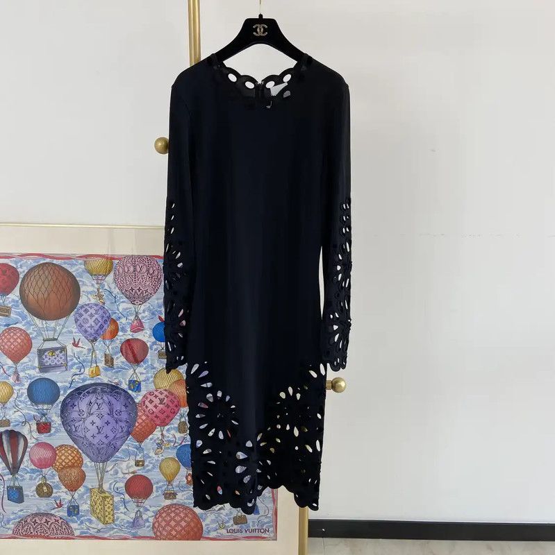 Burberry Burberry Black Long Sleeve Dress for Women Size S / US 4 / IT 40 - 1 Thumbnail