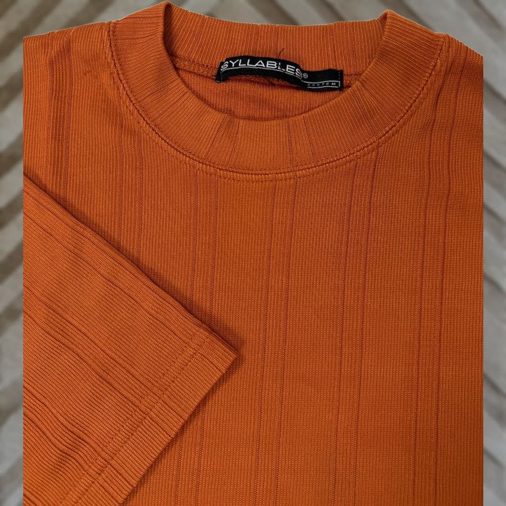 Vintage Vintage 90s Y2K Ribbed Shirt Men Large Silky Stretchy Polyester Burnt Orange Size US L / EU 52-54 / 3 - 1 Thumbnail