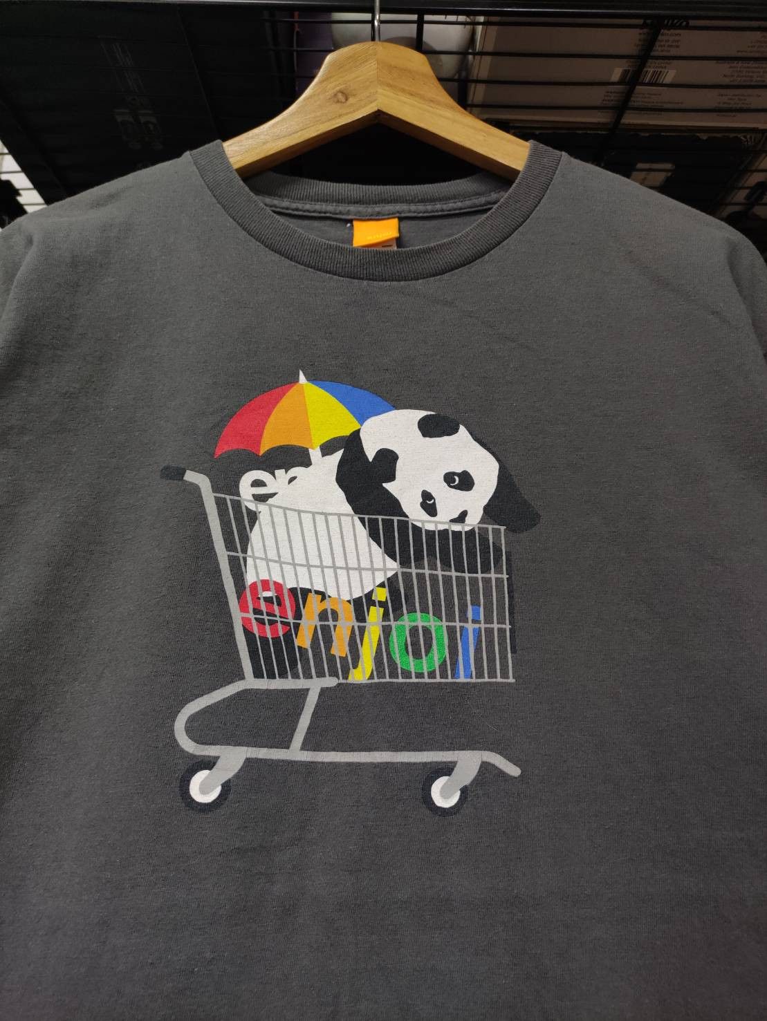 Enjoi Vtg 00's Enjoi Skateboards " Panda Shopping Cart " T-Shirt Size US M / EU 48-50 / 2 - 1 Thumbnail
