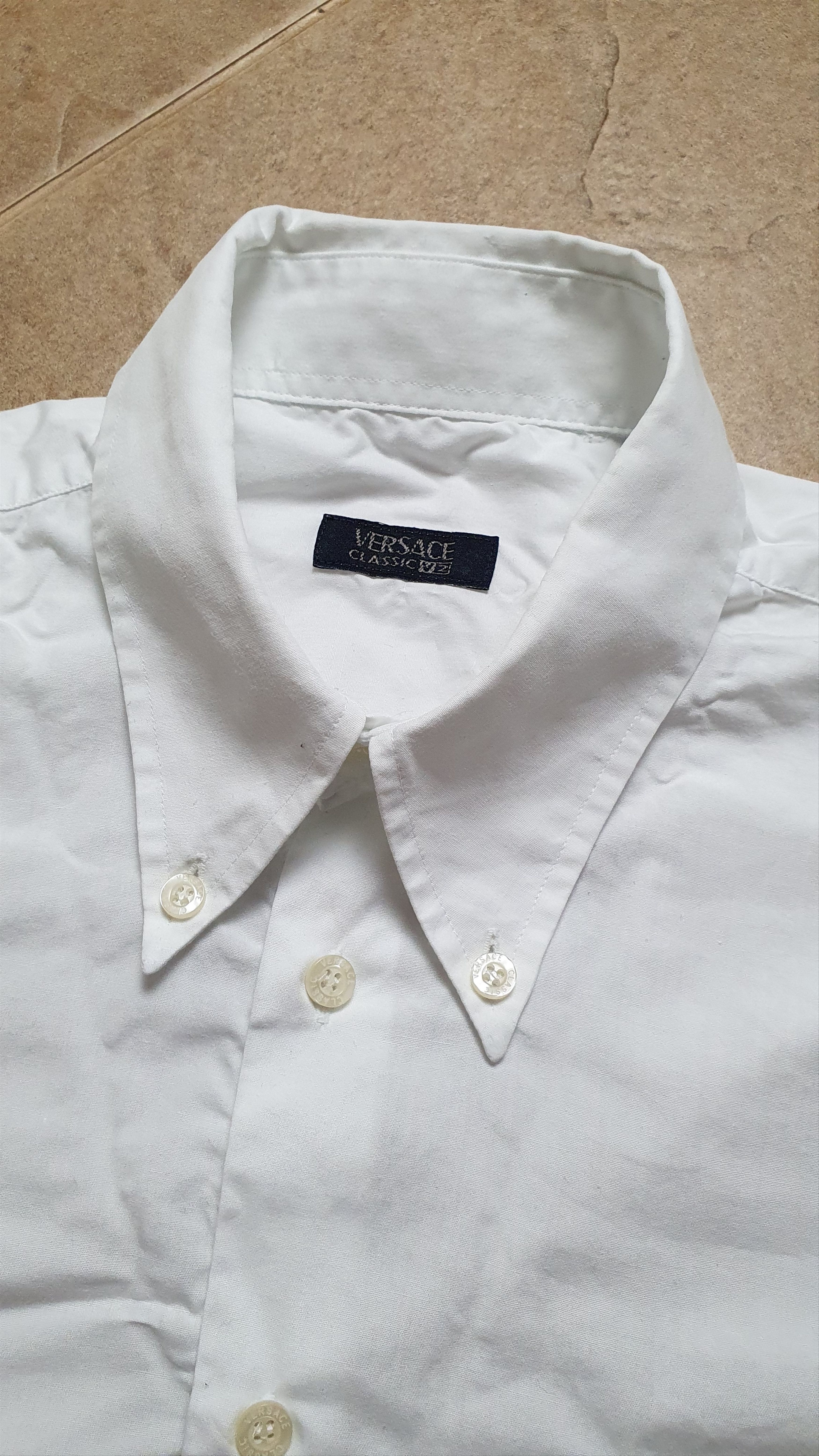 Versace Shirt Versace Classic Gianni Versace shirts White Size L Size US L / EU 52-54 / 3 - 6 Thumbnail