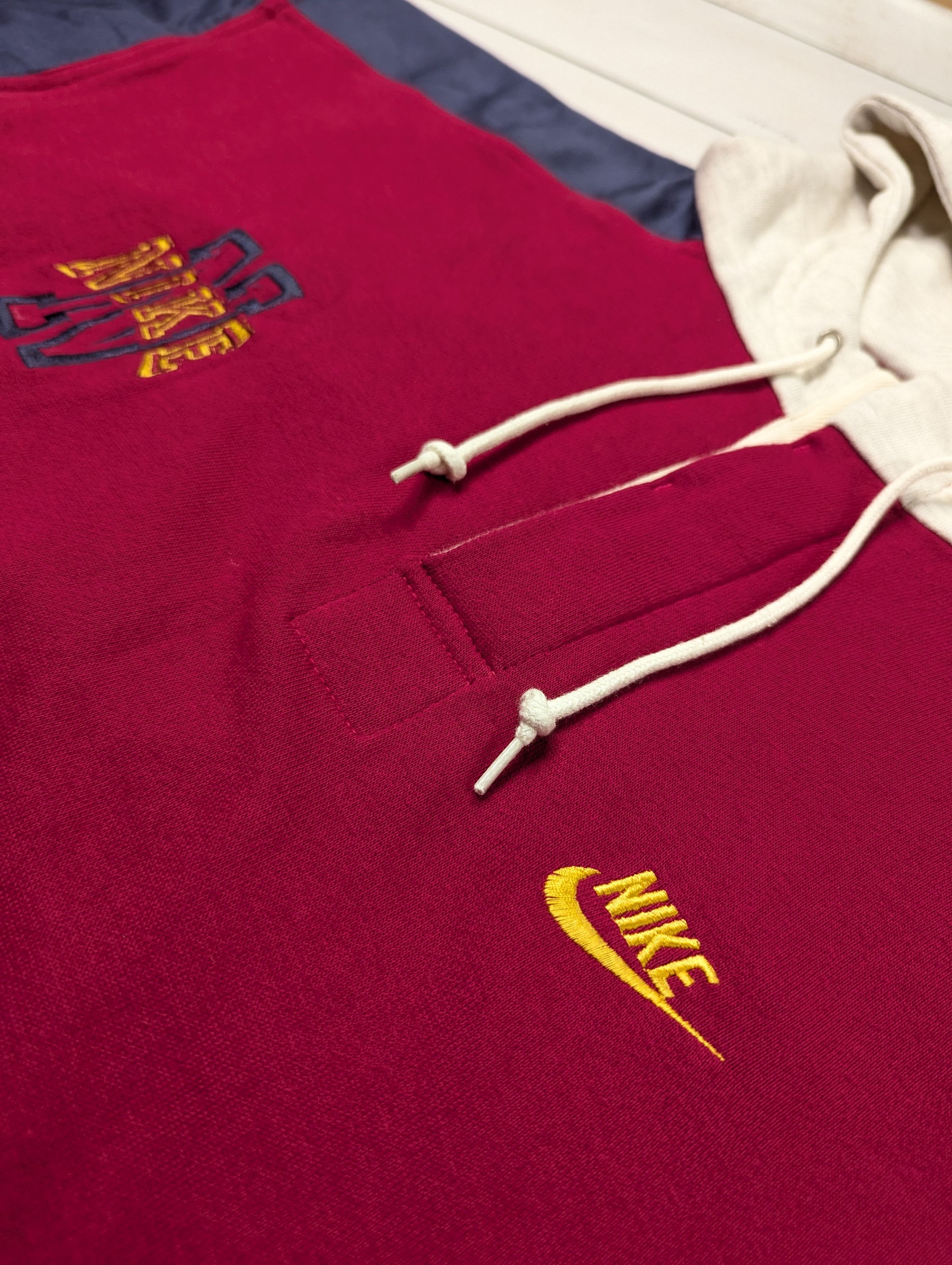 Nike Nike vintage 1980 big logo spell out hoodie size XL Size US XL / EU 56 / 4 - 8 Thumbnail