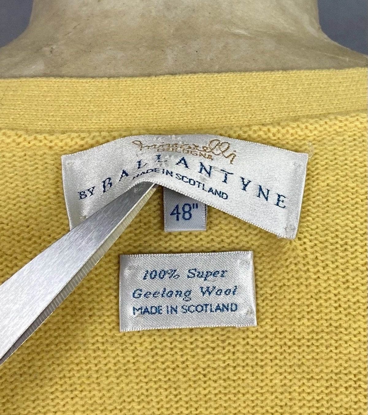 Ballantyne Ballantyne Buttons Cardigan Sweater Yellow Knit Geelong Wool Size US L / EU 52-54 / 3 - 6 Thumbnail