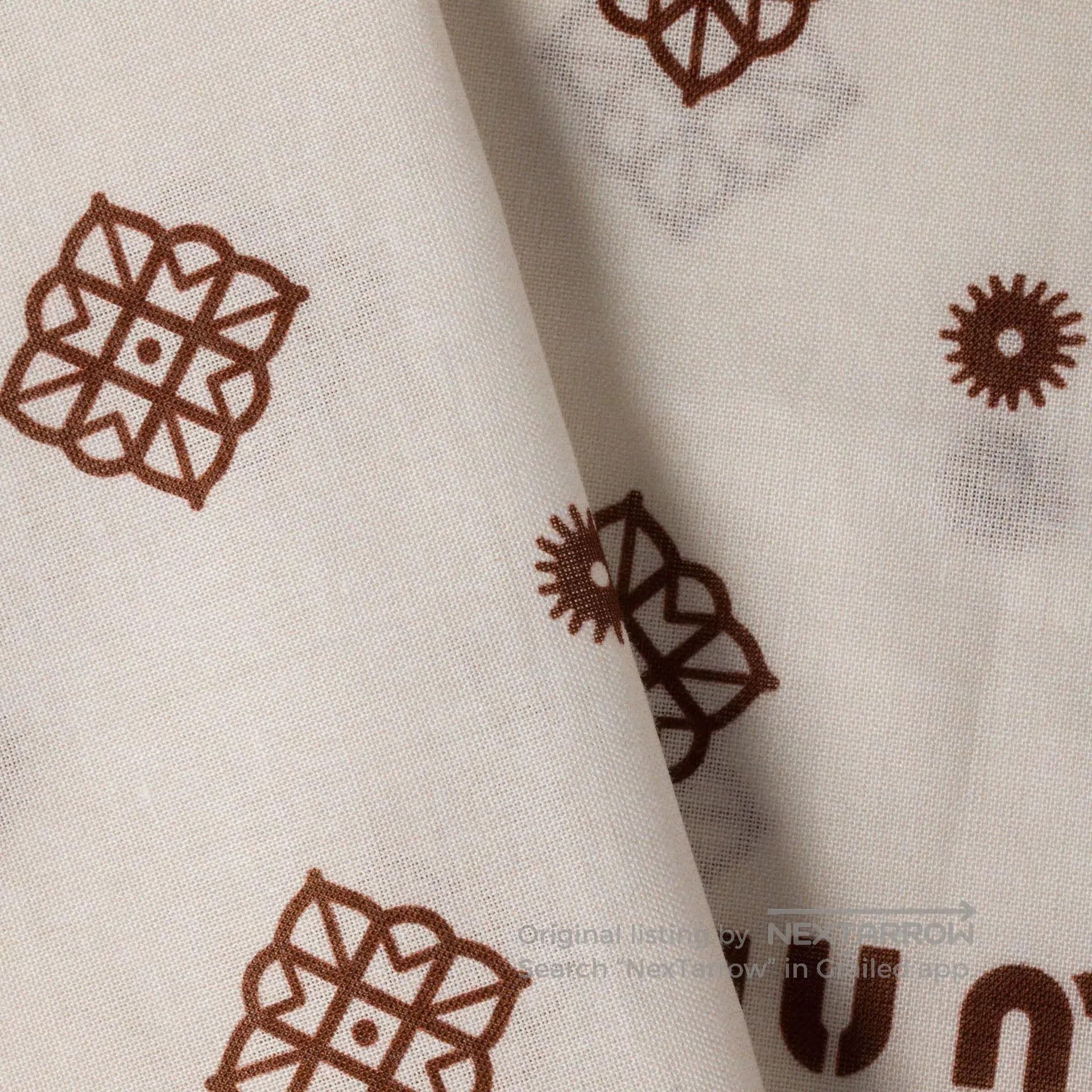 Miu Miu Miu Miu Printed Poplin Square Scarf. Size ONE SIZE - 3 Thumbnail