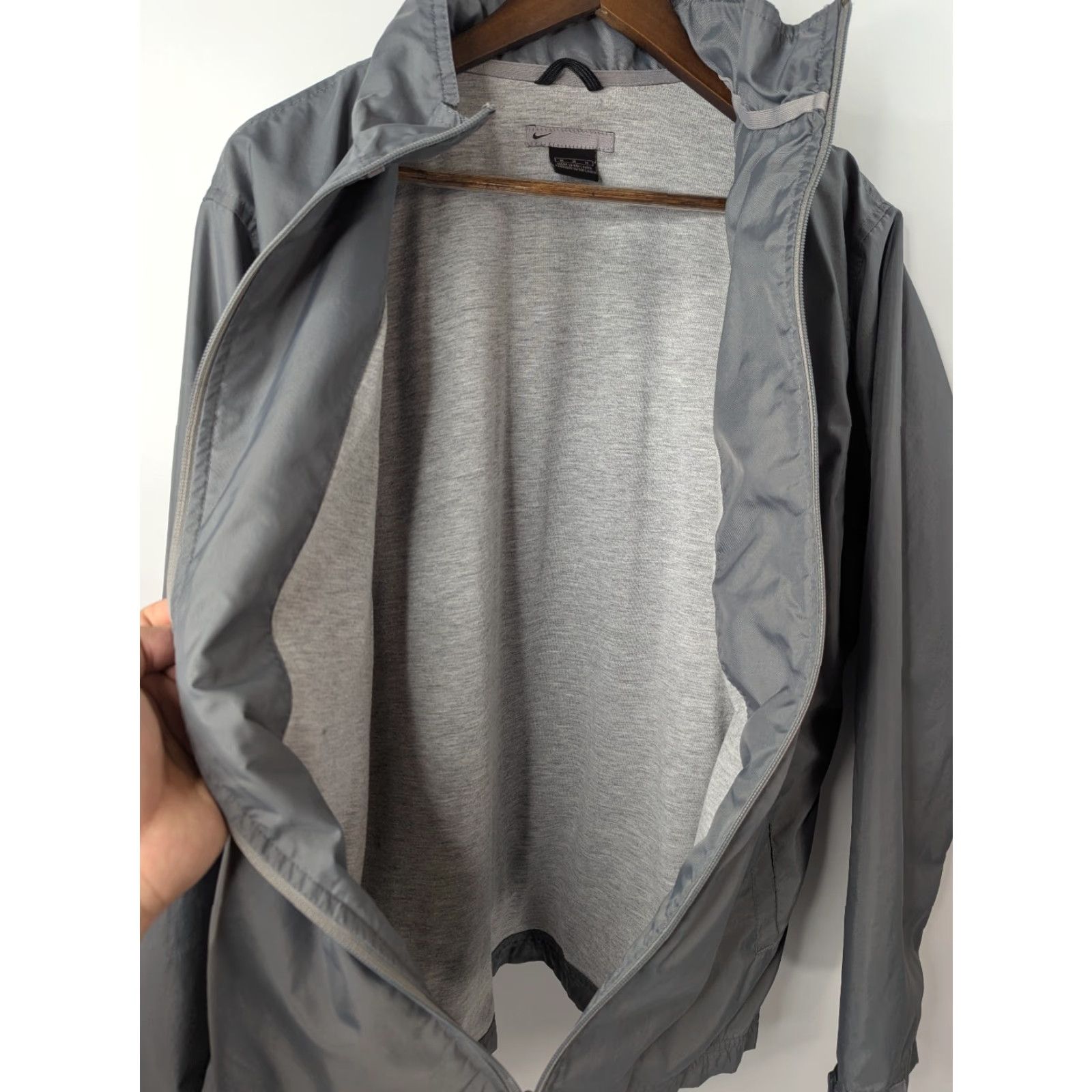 Nike VINTAGE Nike Gray Retro Windbreaker Full Zip Jacket M Adults 90s Nike Windbreaker Gray Full Zip Mens Jacket Size US M / EU 48-50 / 2 - 6 Thumbnail