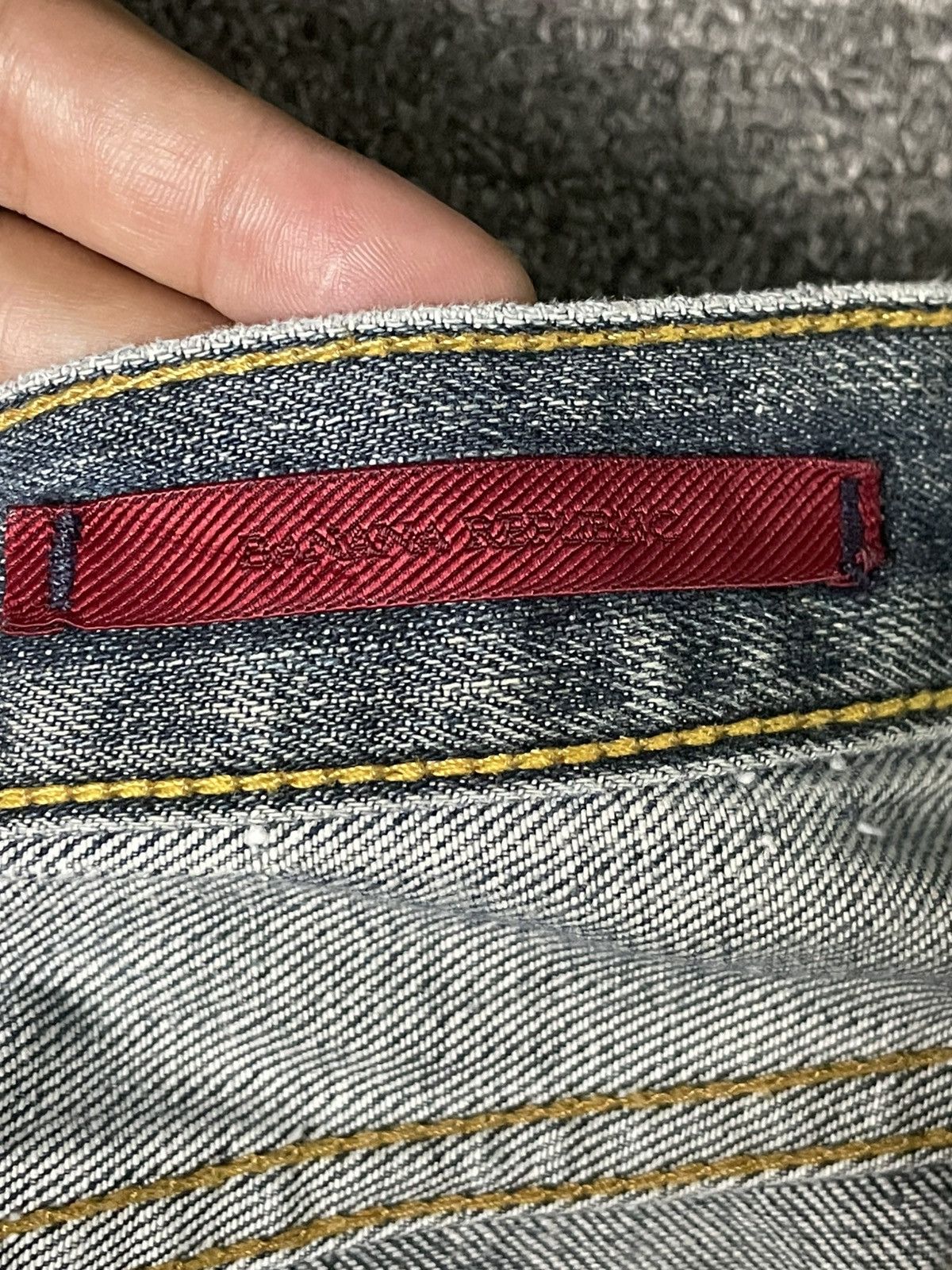 Banana Republic × Vintage BANANA REPUBLIC Ripped Straight Cut Jeans (83) Size US 29 - 9 Thumbnail