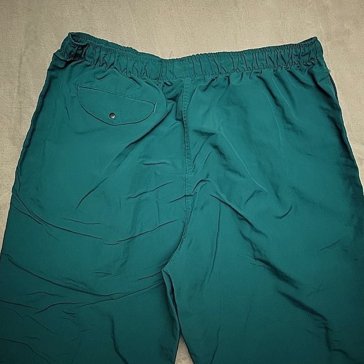Lands' End VINTAGE Lands' End Track Pants Womens 20 Green Windbreaker Jogger Nylon 100% Elastic Drawstring USA Y2K Mens Womens Girls? Size 42" / US 20 - 6 Thumbnail
