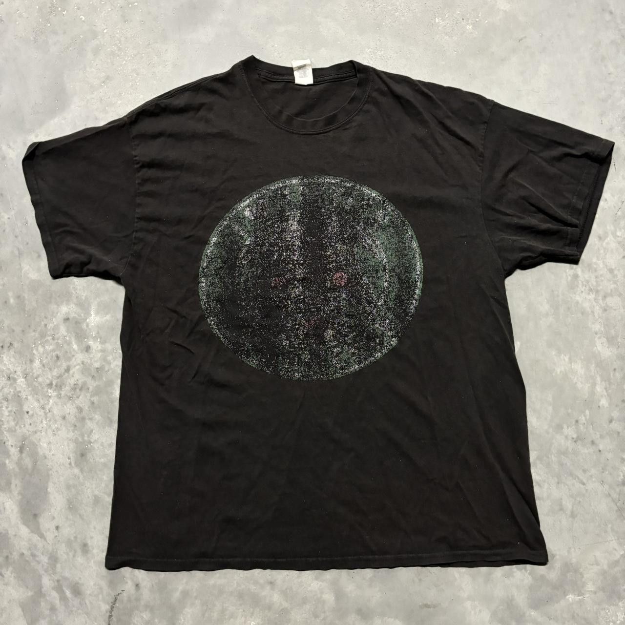 Vintage Crazy Vintage Y2K/2000s Funny I” Love Titties And Beer” Faded Graphic Tee! Size US XL / EU 56 / 4 - 1 Thumbnail
