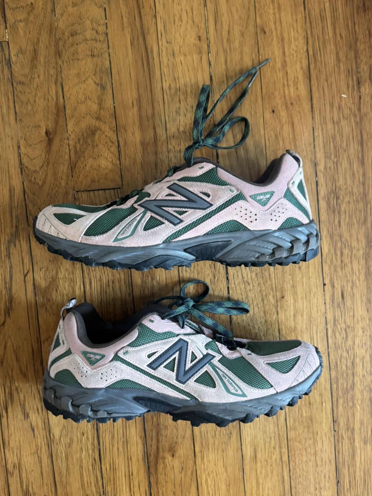 New Balance New Balance 610 - Pink Moon Size US 11 / EU 44 - 1 Thumbnail