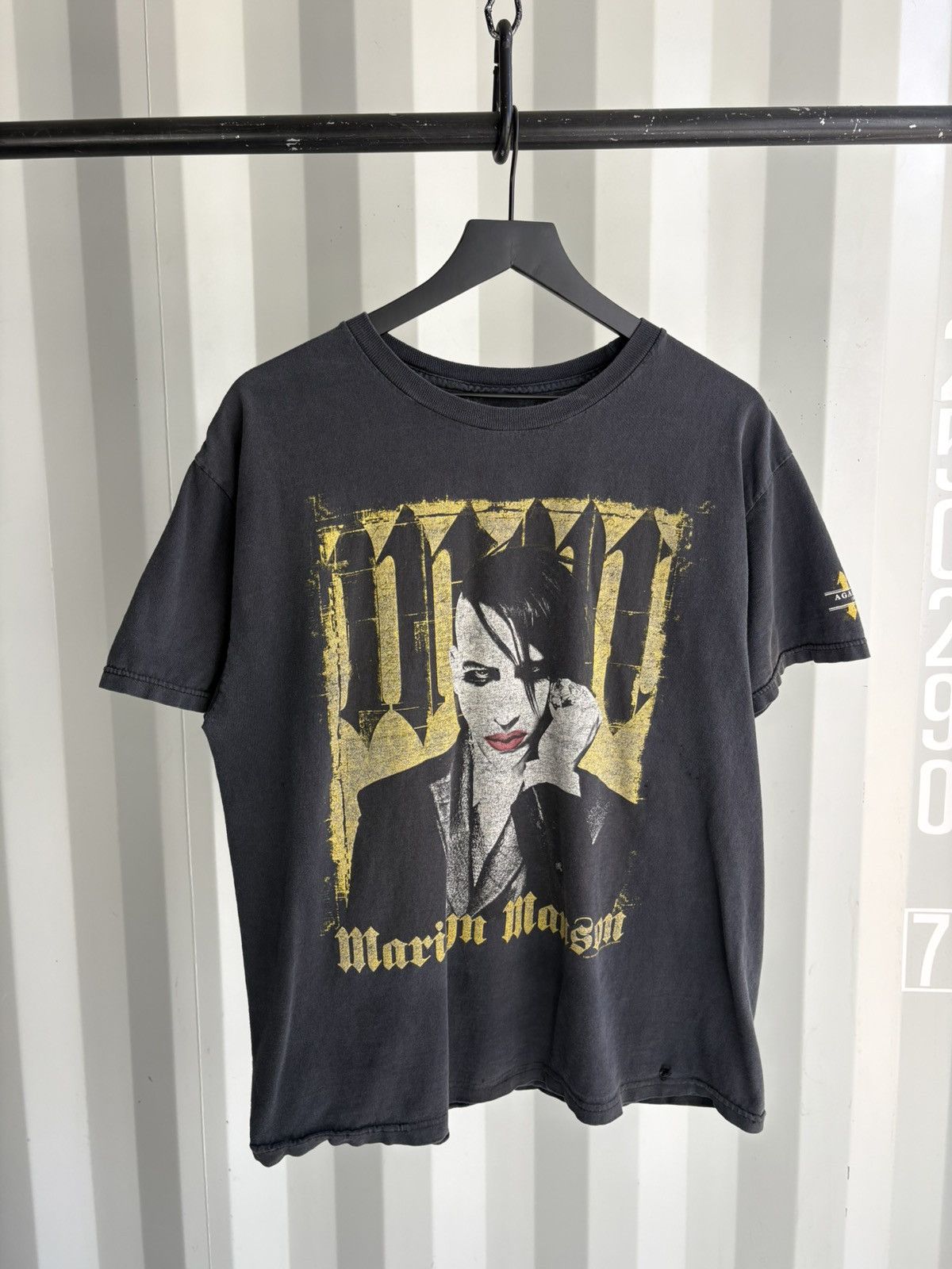 Marilyn Manson Thrashed Marilyn Manson Faded Distressed Shirt GRUNGE Band Size US L / EU 52-54 / 3 - 1 Thumbnail
