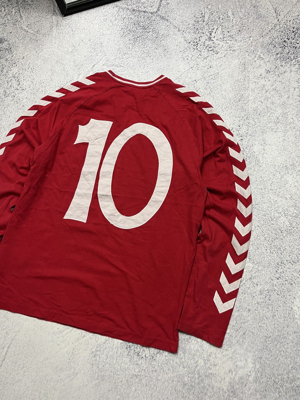 Adidas Denmark Hummel #10 Eriksen Training Longsleeve Jersey Shirt Size US M / EU 48-50 / 2 - 10 Thumbnail