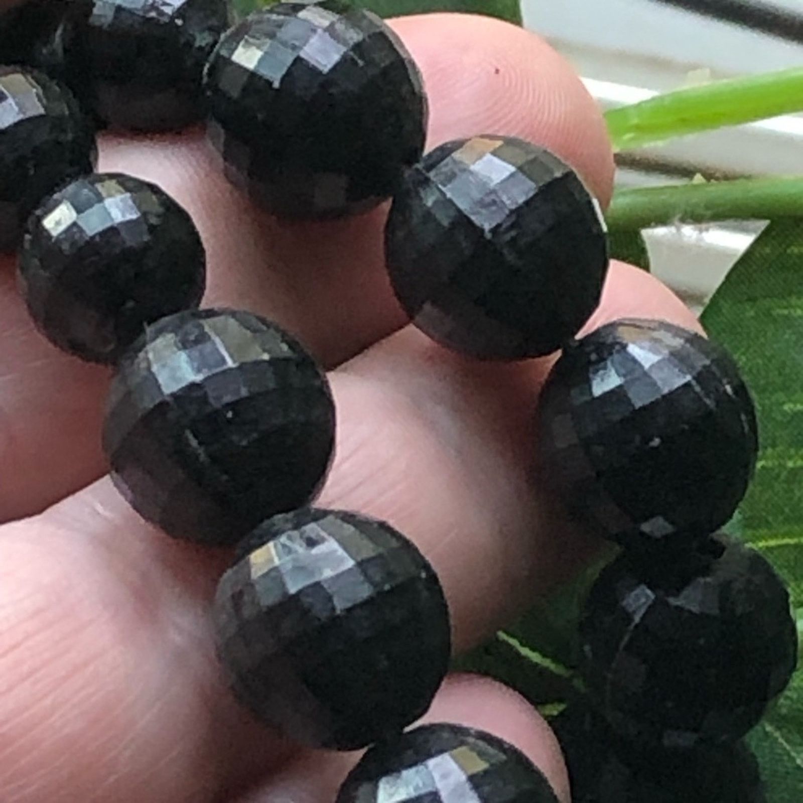 Vintage Vintage black faceted plastic bead necklace Size ONE SIZE - 2 Thumbnail
