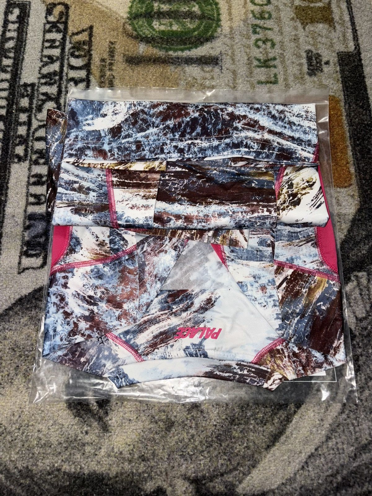 Palace Palace Runner 2.0 Long Sleeve Real Tree Aspect Size US L / EU 52-54 / 3 - 2 Thumbnail