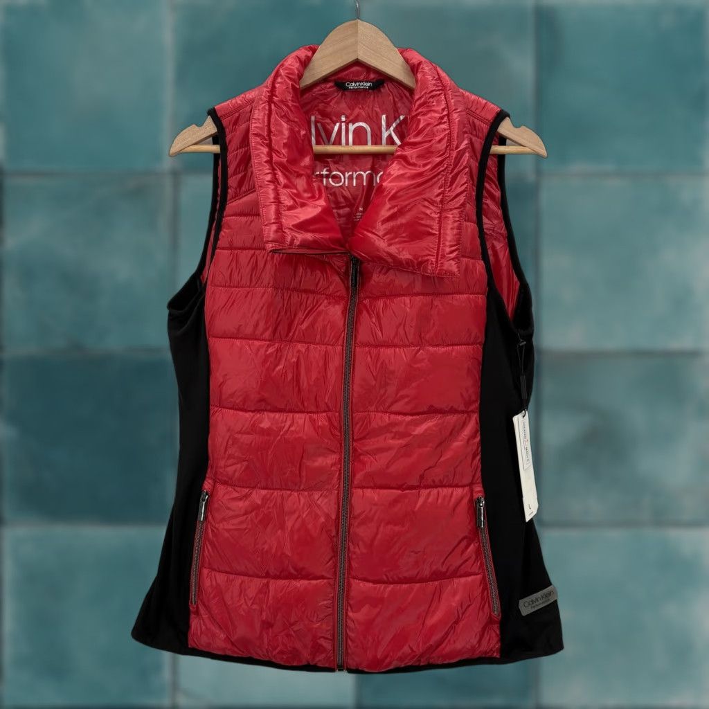 Calvin Klein Calvin Klein Performance Vest Womens Medium Red Quilted Pockets Lightweight NWT Size M / US 6-8 / IT 42-44 - 1 Thumbnail