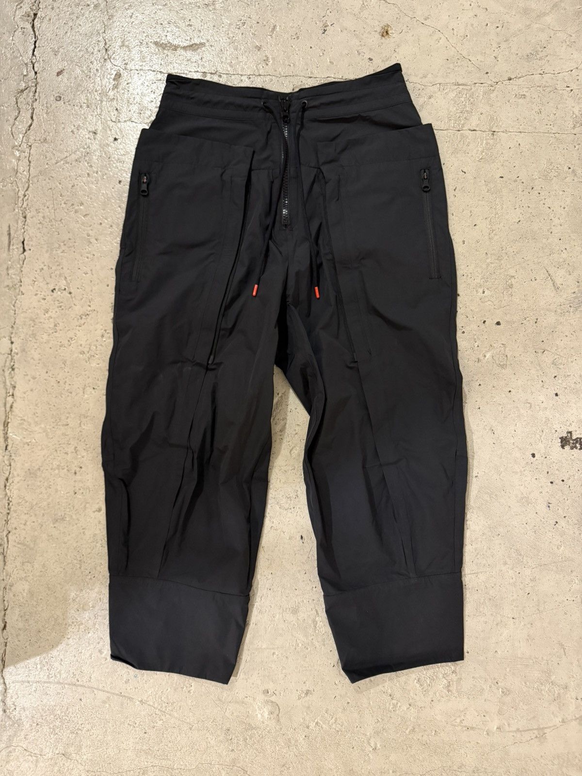 Nike ACG ACG Womens Cargo Pants Size US 30 / EU 46 - 2 Thumbnail