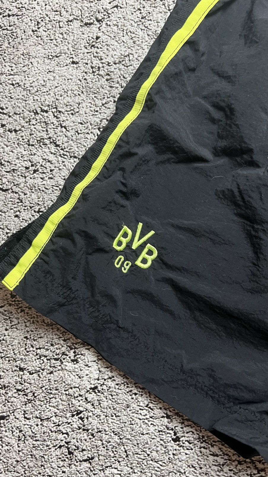 VTG 90’s Borussia Dortmund nike premier vintage nylon shorts