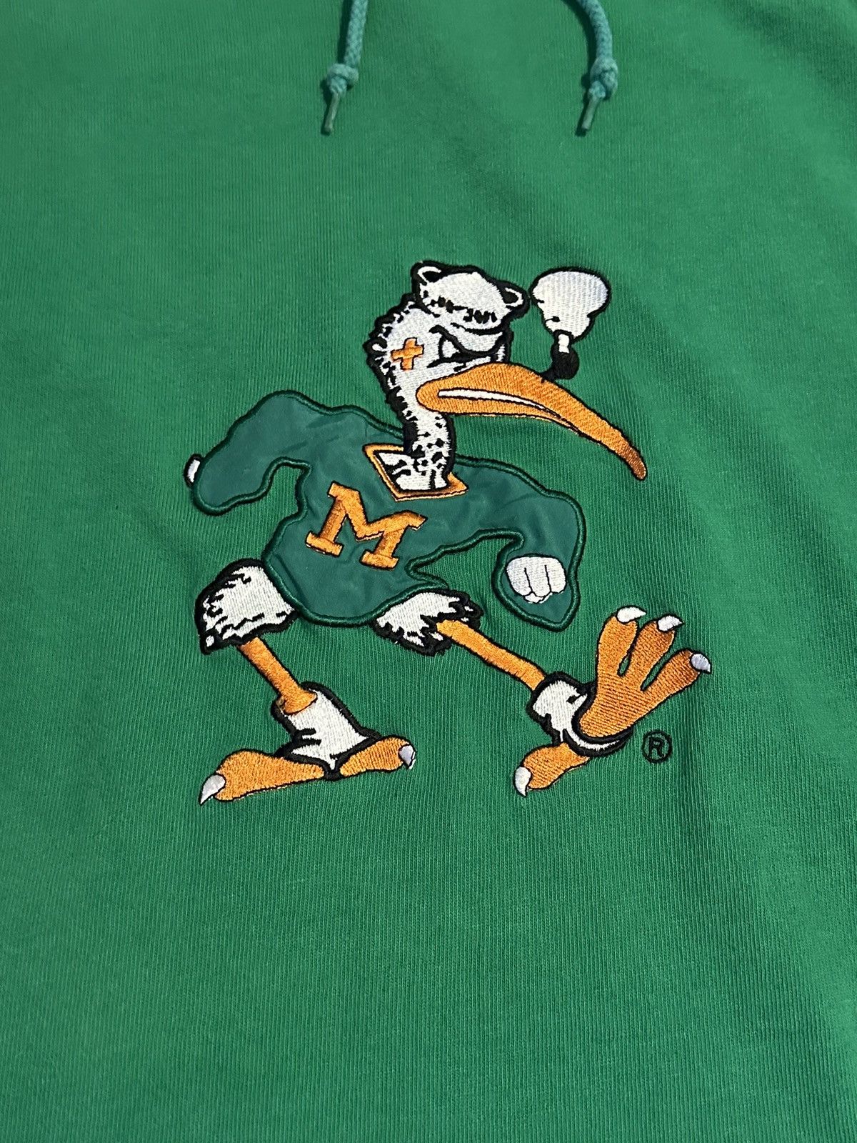 Vintage Rare Vintage Miami Hurricanes Light Weight Hoody Size US L / EU 52-54 / 3 - 2 Thumbnail