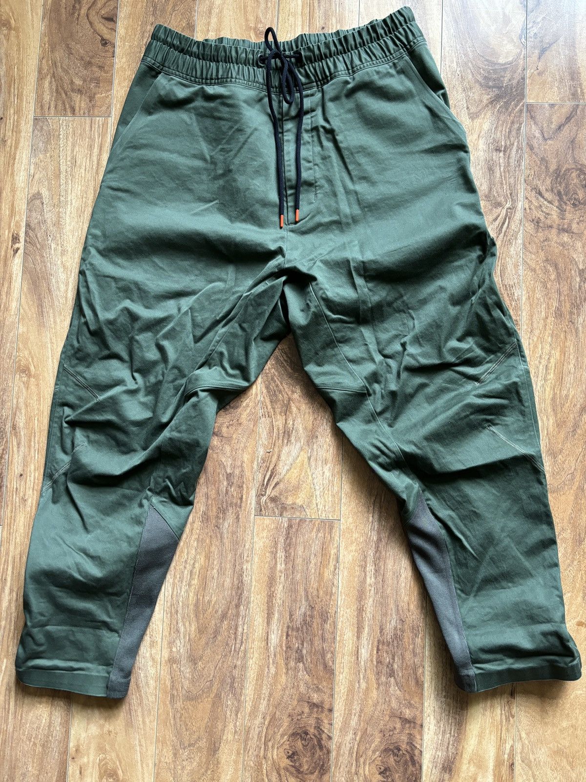 Nike acg woven pants best sale