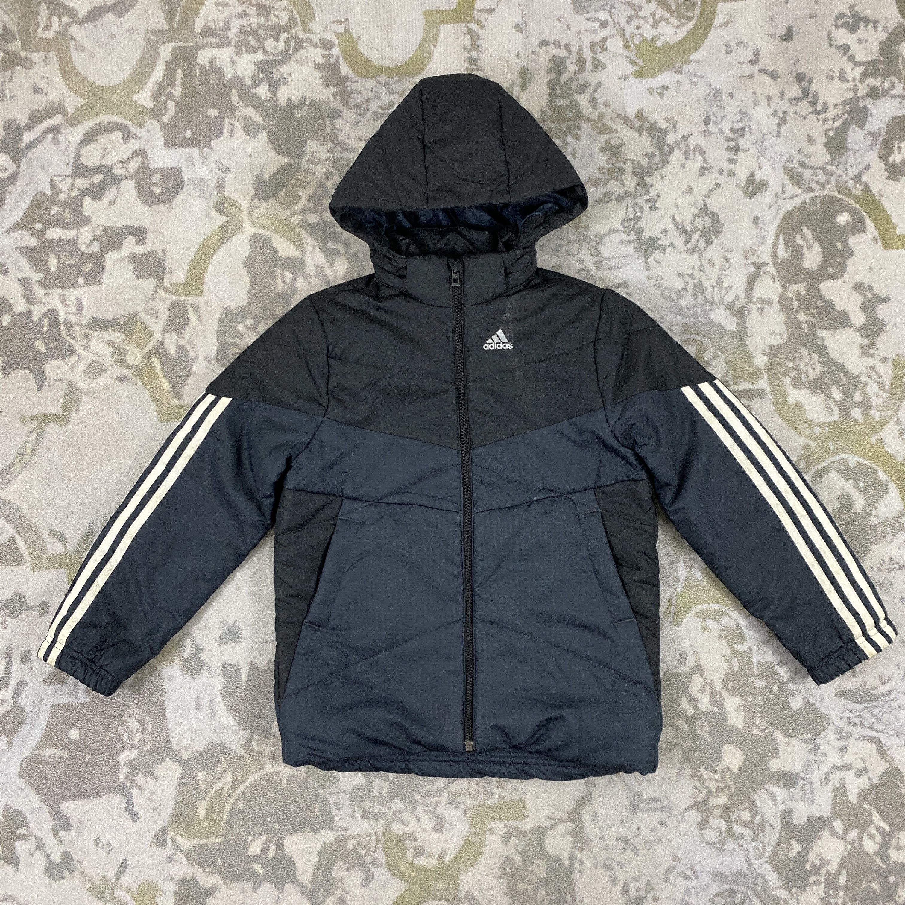 Adidas Adidas Black Puffer Small Jacket- J390 Size US S / EU 44-46 / 1 - 1 Thumbnail