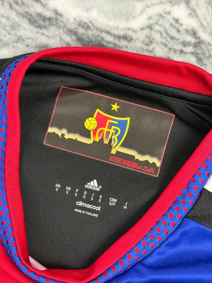 Adidas Adidas Basel 2016 2017 Home Football Shirt Soccer Jersey Size US S / EU 44-46 / 1 - 2 Thumbnail