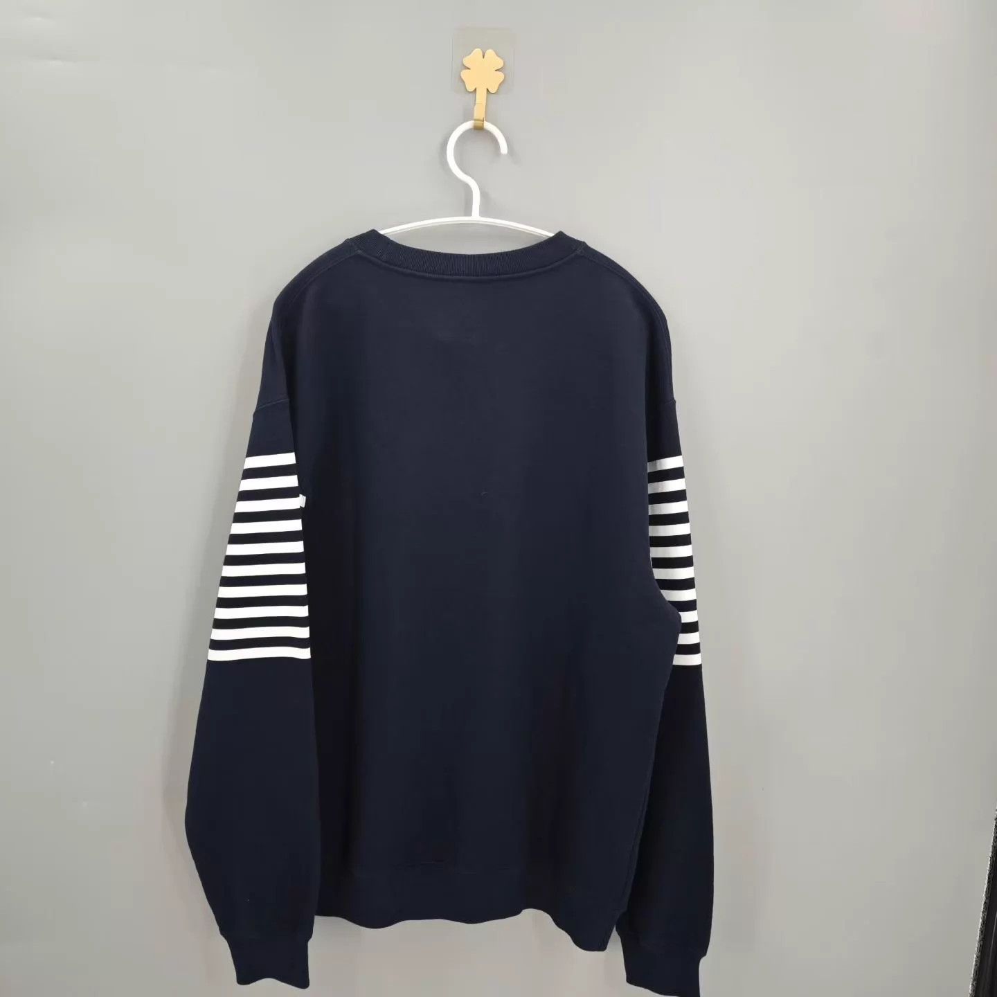 Gucci GUCCI Lido Printed Knit Crewneck Sweatshirt Men's Navy Blue Size US M / EU 48-50 / 2 - 2 Thumbnail