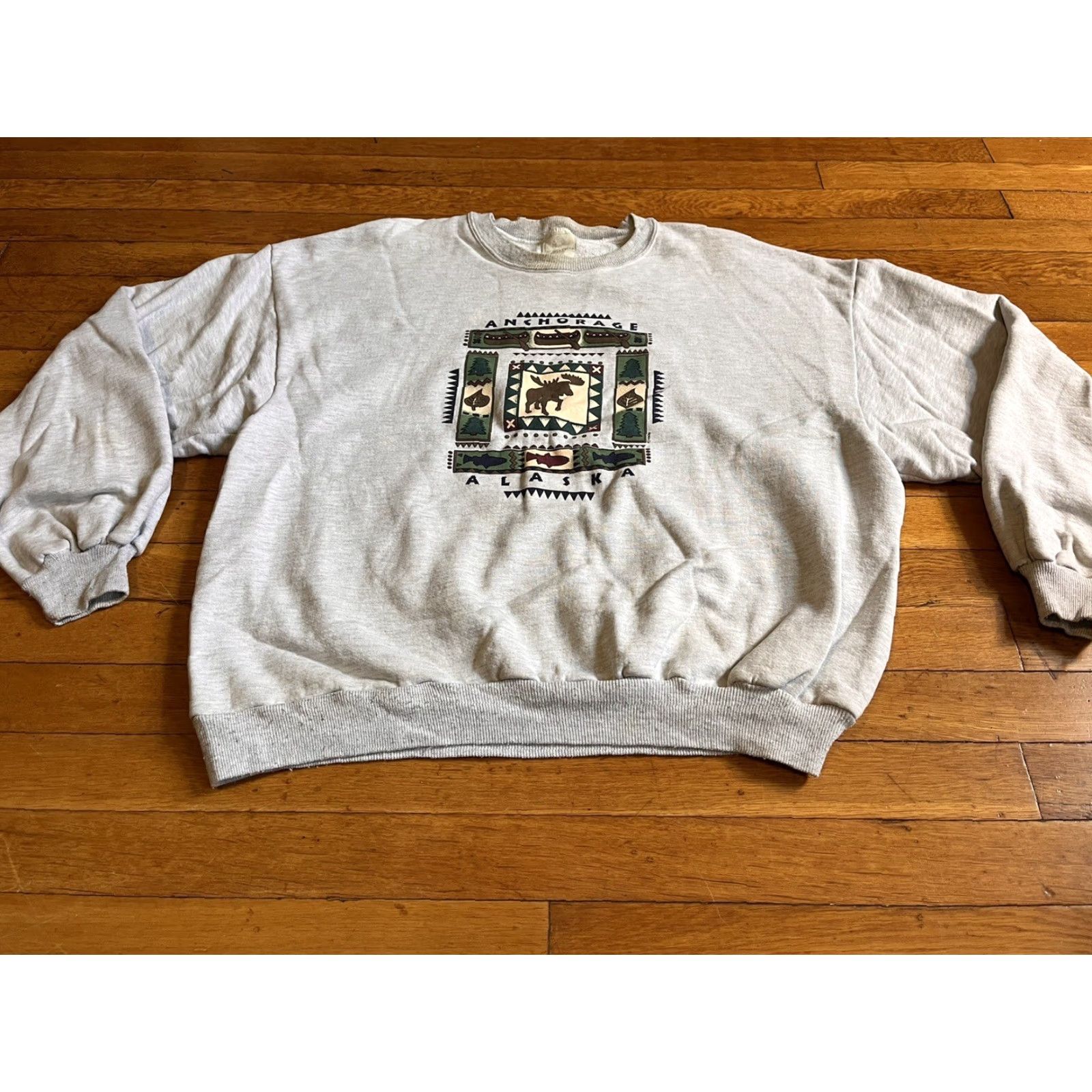 Vintage VINTAGE Beaver Creek Sweatshirt Men's XL Gray Anchorage Alaska 90s Graphic Print Pullover Crew Neck Size US XL / EU 56 / 4 - 2 Thumbnail