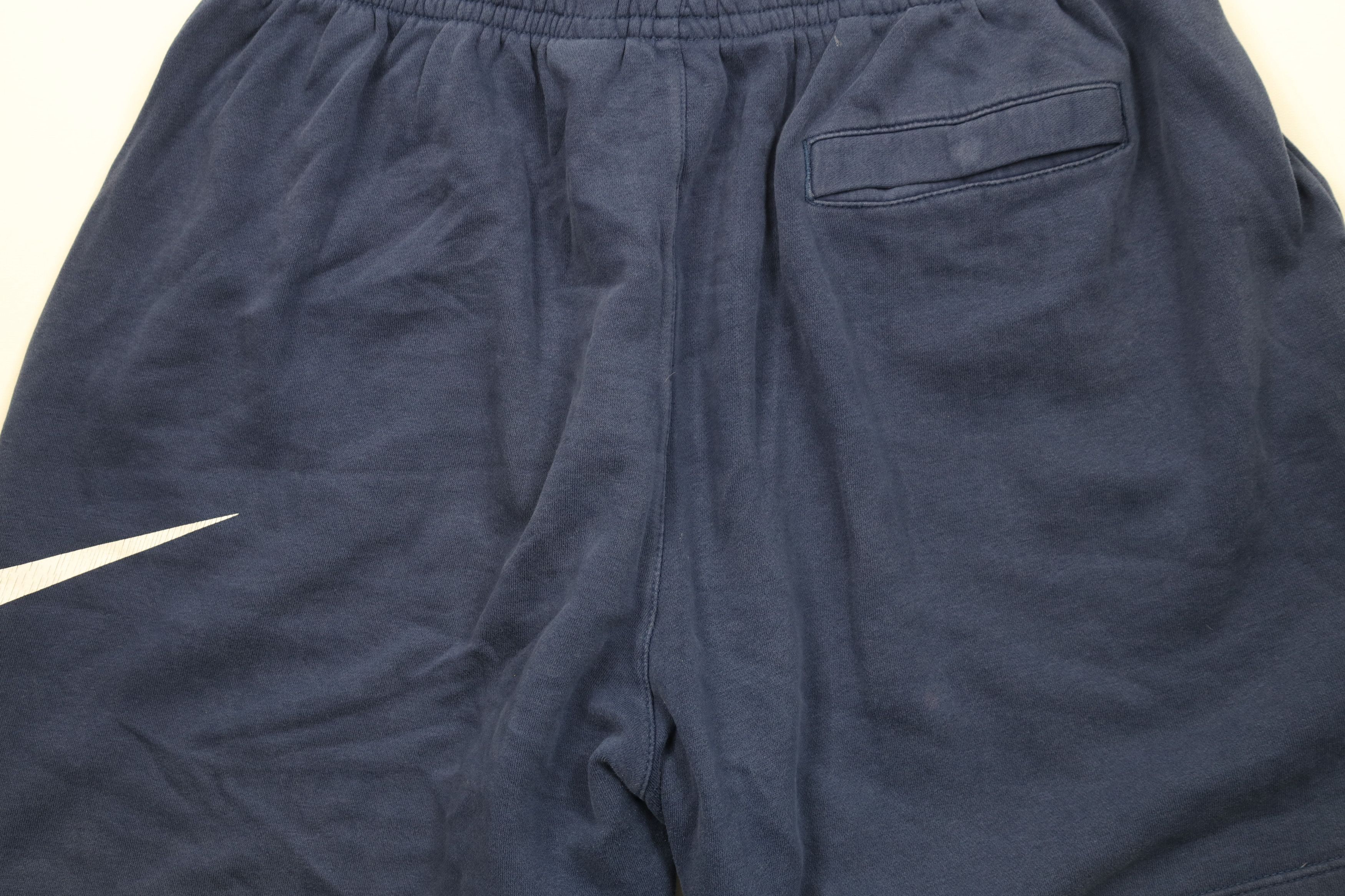 Nike Vintage Y2K Nike Swoosh Above Knee Sweatpants Shorts Blue Size US 38 / EU 54 - 11 Thumbnail