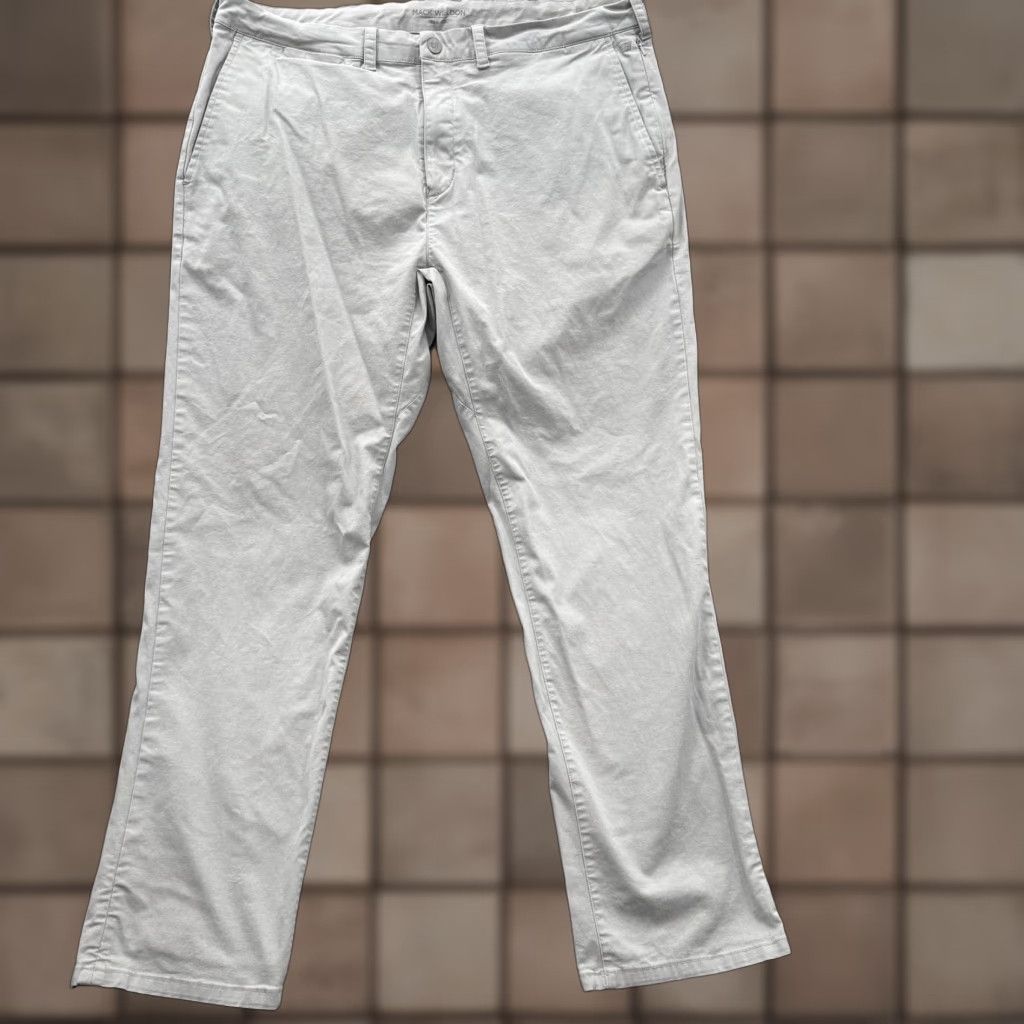Vintage Mack Weldon Chino Pants Mens 36x32 Light Gray Stretch Lyocell Blend Casual Size US 36 / EU 52 - 1 Thumbnail
