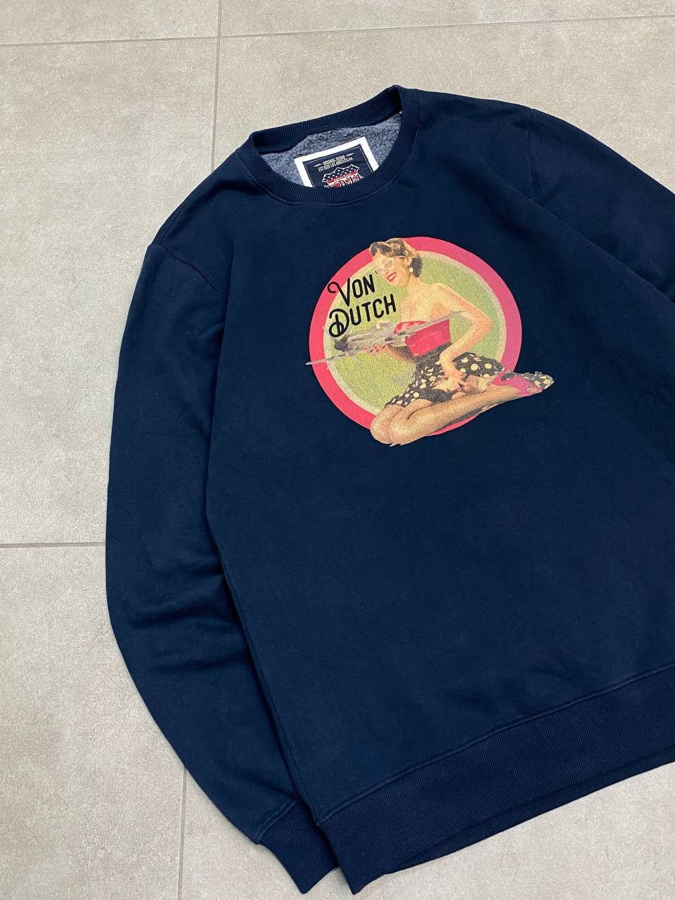 Von Dutch Von Dutch Y2K Pin Up Girl Print Sweatshirt Size US L / EU 52-54 / 3 - 4 Thumbnail