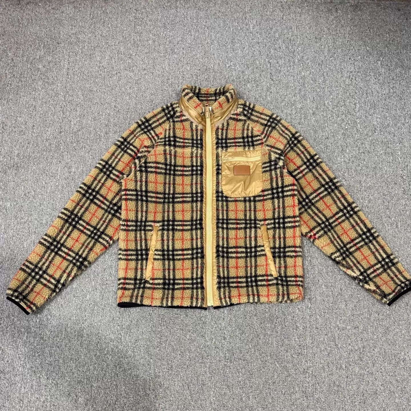 Burberry Burberry Teddy Fleece Check Jacket M 99 New Size M / US 6-8 / IT 42-44 - 1 Thumbnail