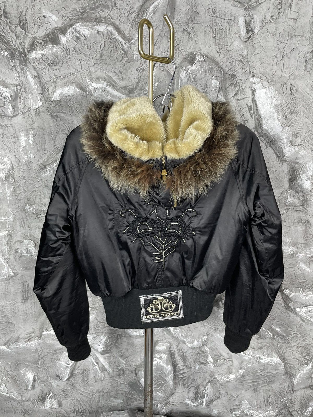 If Six Was Nine × Japanese Brand 2000s Fur Japanese Cropped Bomber Y2K Hysteric Glamour Style Size US S / EU 44-46 / 1 - 3 Thumbnail