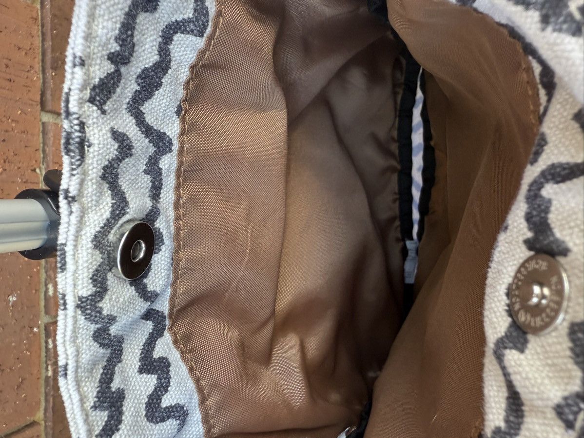 KAVU Kavu Keeper Crossbody Bag Purse Canvas Zigzag Pattern Brown Size ONE SIZE - 6 Thumbnail