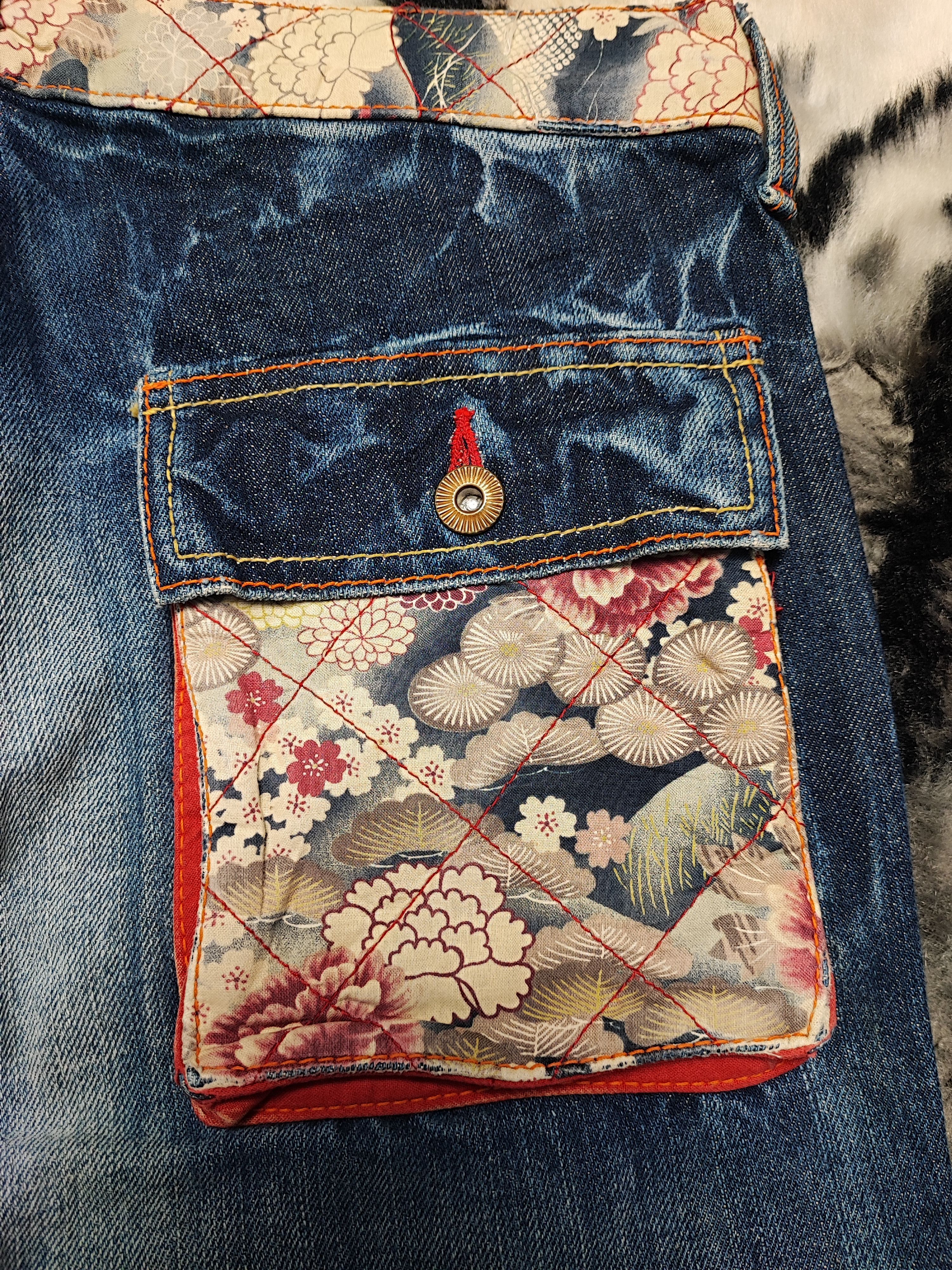 Eternal × Tornado Mart Sukajan Sakura Cargo by Eternal Size US 29 - 13 Thumbnail