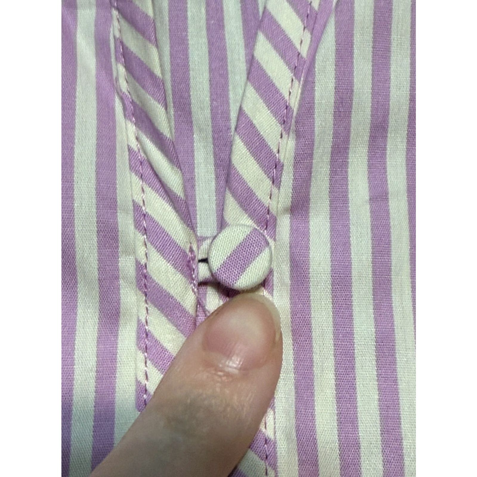 Vintage VINTAGE LC Lauren Conrad Shirts Women's Size Small Purple Long Sleeve Button Up Striped Size S / US 4 / IT 40 - 5 Thumbnail