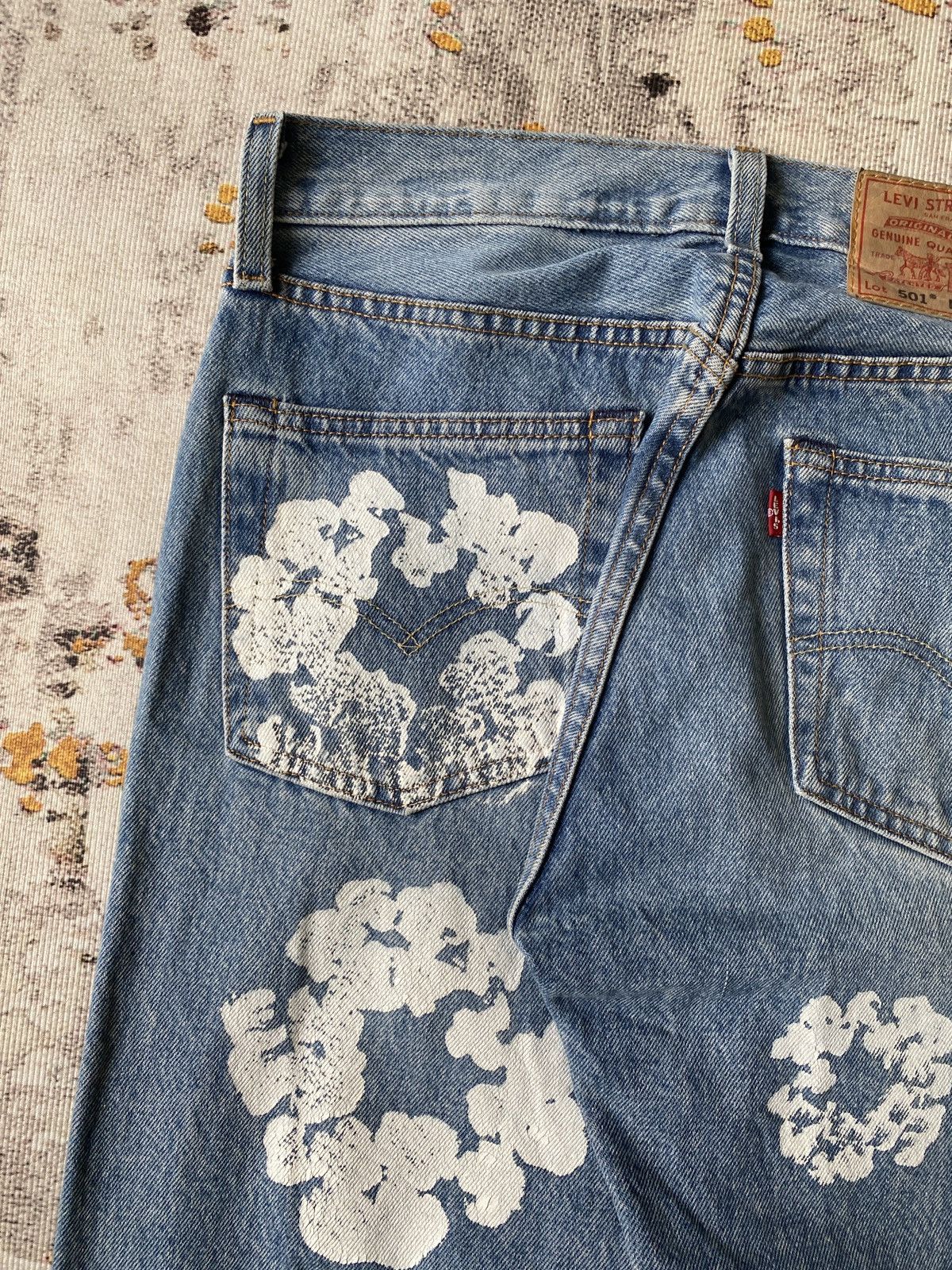 DENIM TEARS × Levi's Levi’s X Denim Tears Jeans Size US 29 - 15 Thumbnail