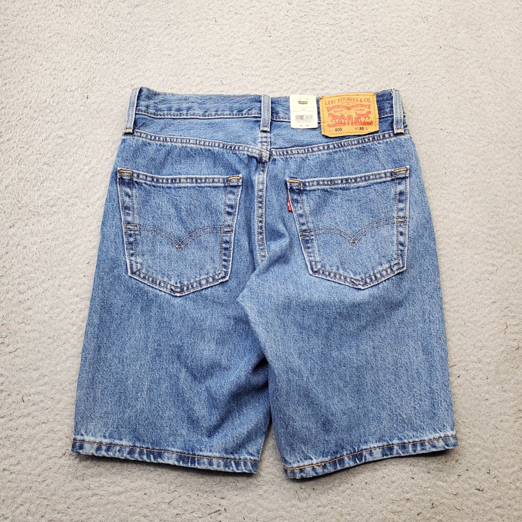 Levi's Levi's 405 Standard Jean Shorts Mens 30 Blue Denim Stretch Medium Wash Bermuda Casual Mens Size 30 Blue Denim 9" Inseam White Tab Size US 30 / EU 46 - 2 Thumbnail