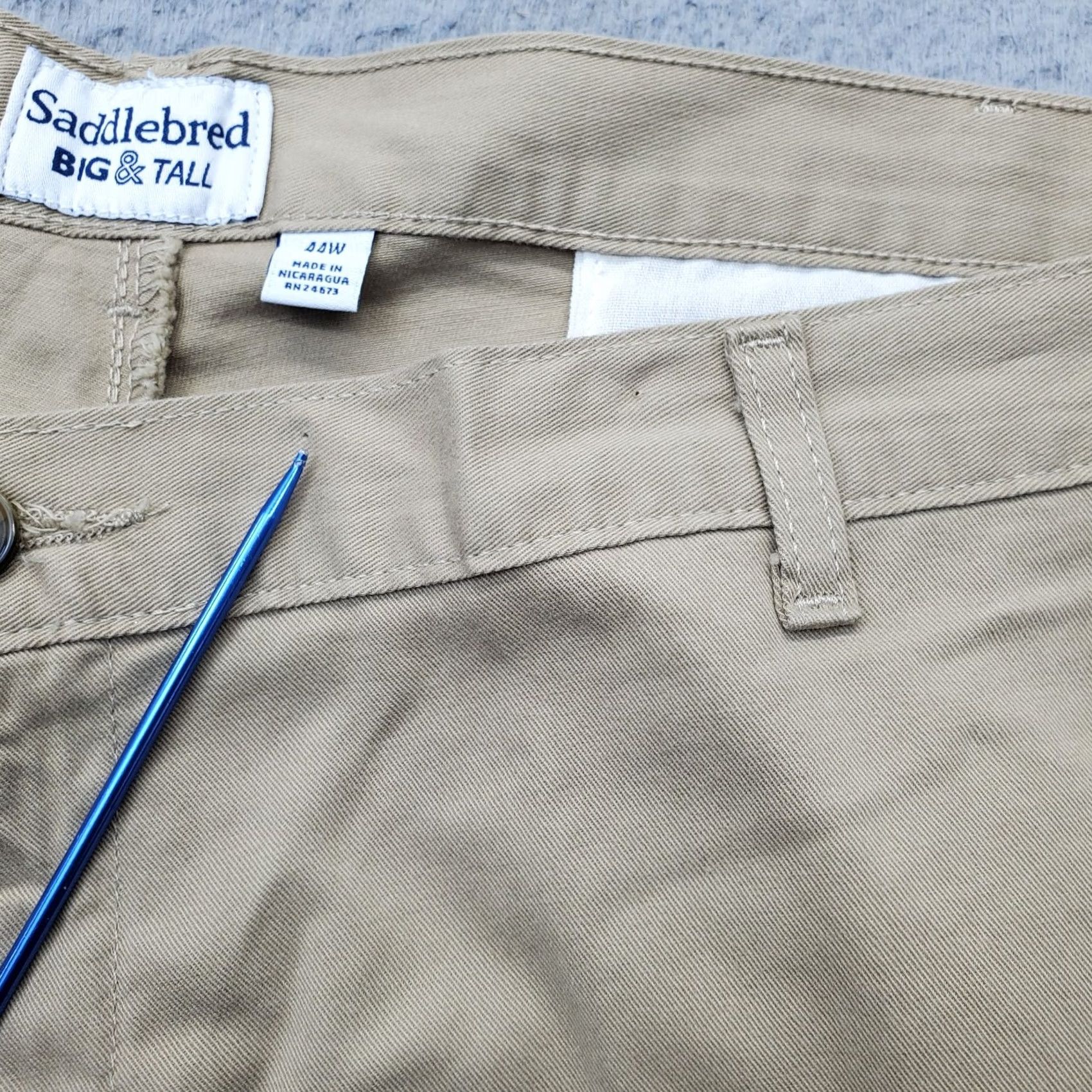 Vintage Saddlebred Mens Chino Shorts 44W Tan Flat Front Stretch 09012 Casual Summer Nicaraguan? Size US 44 / EU 60 - 6 Thumbnail